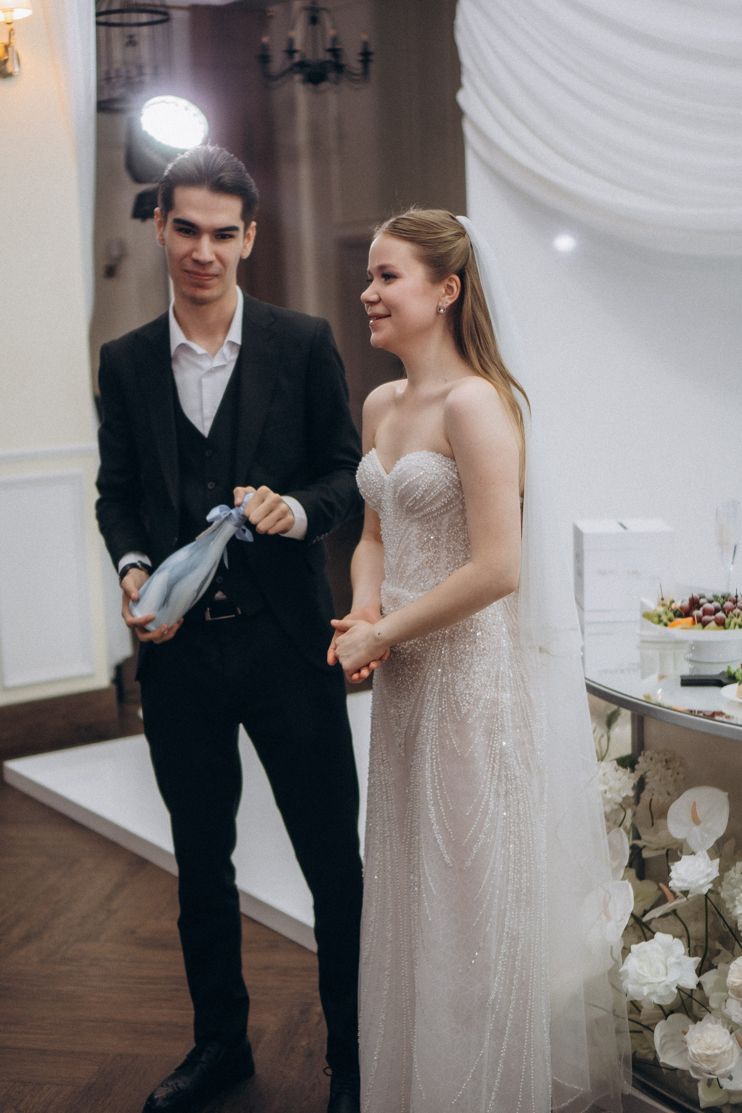 СЬЕМКА СВАДЕБНОГО БАНКЕТА (СНЯТО В СИБИРЕ В НИЖНЕВАРТОВСКЕ). Профессиональный фотограф, Санкт-Петербург — Виктория Богомолова