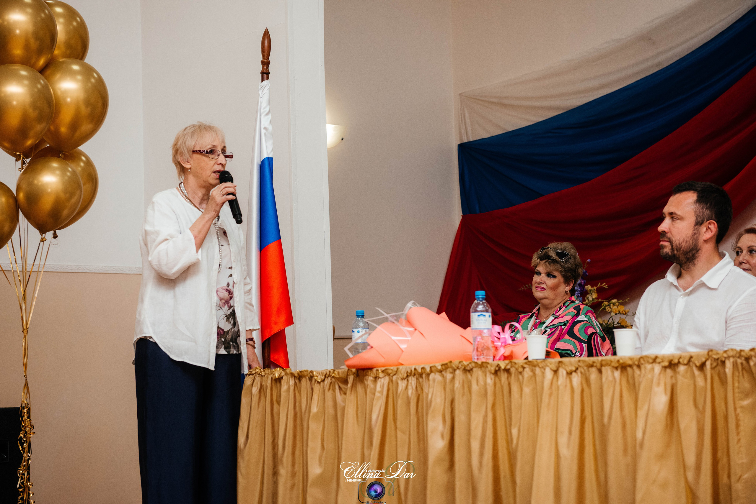 Вручение аттестатов. Фотограф Эллина Дар г. Улан-Удэ