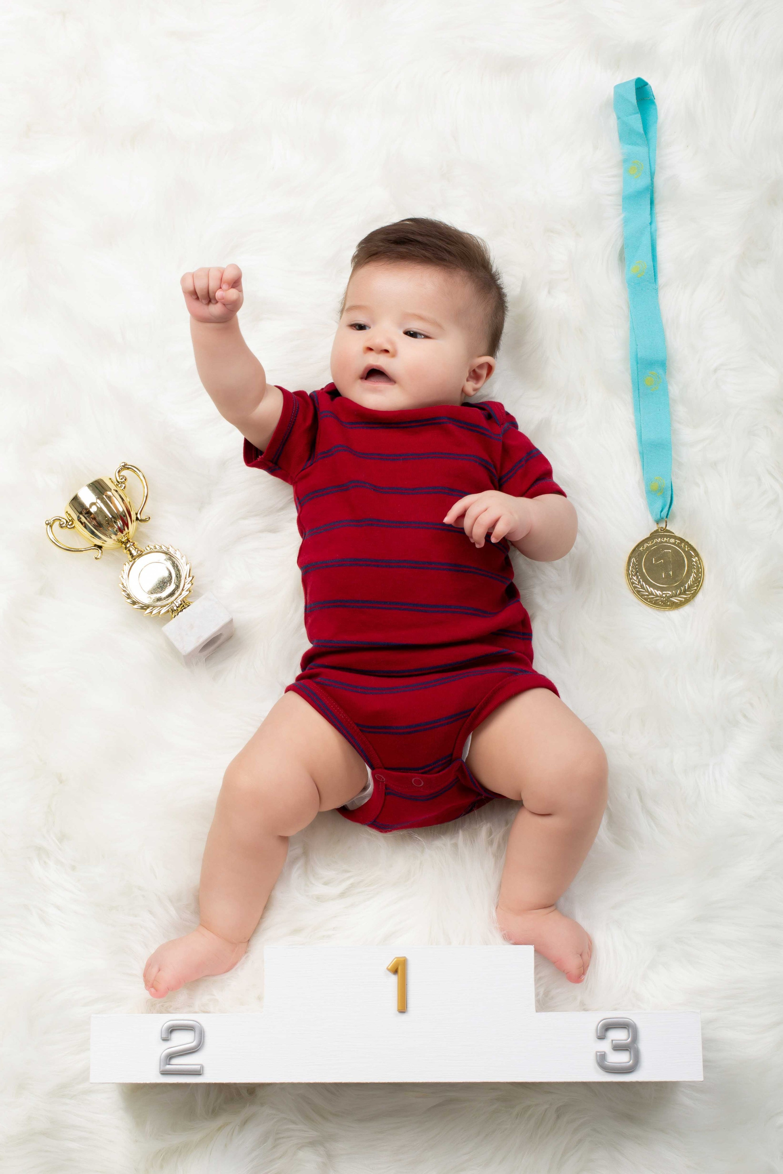 Новорожденные и младенцы. Фотостудия Алматы. Фотосъемка Алматы. Фотосессия Алматы. Фотокурсы. Обучение фотографии. Аренда студии