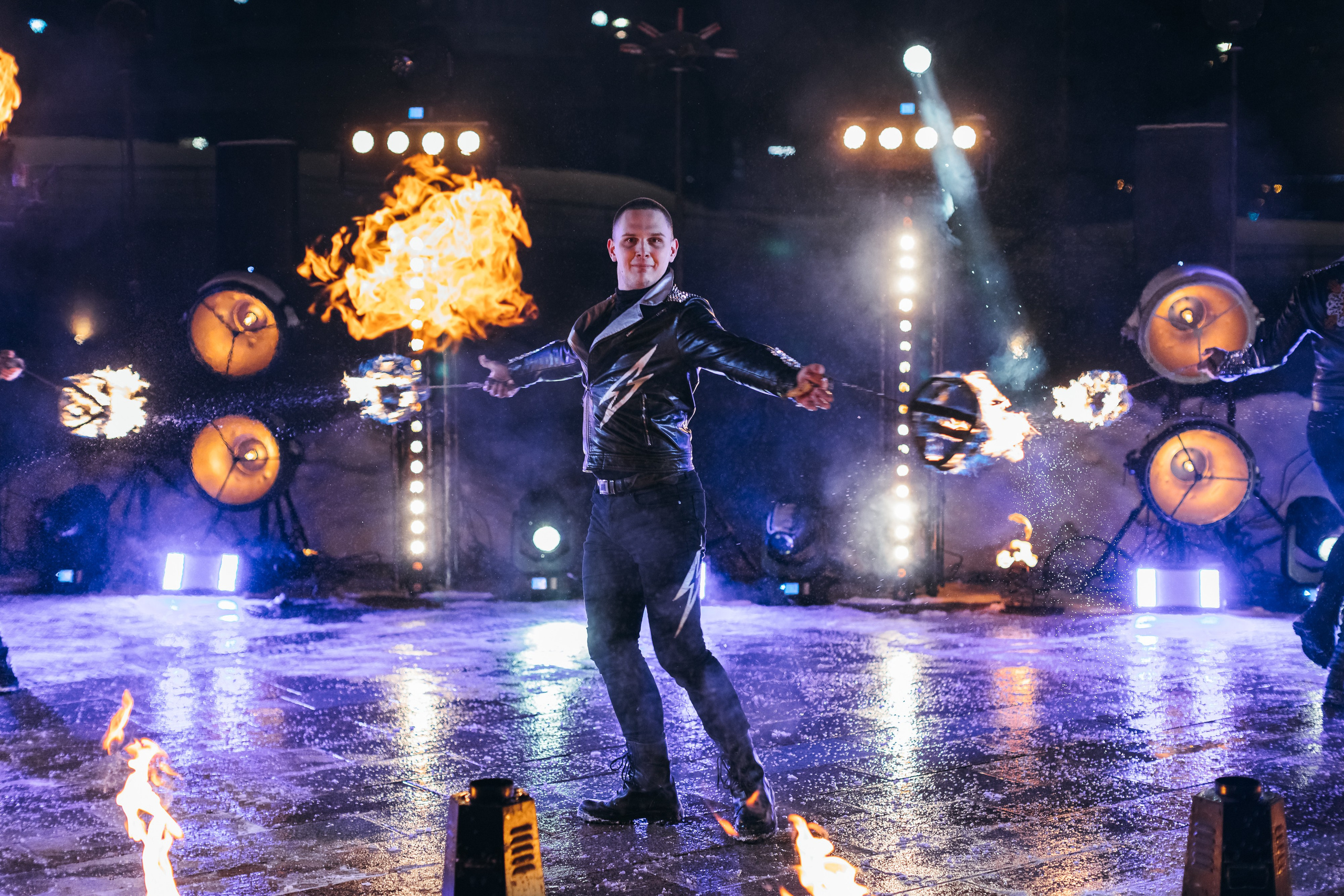 Корпоратив ПолСтраны. Свадебный и портретный фотограф в Королёве Сергей Чихарев