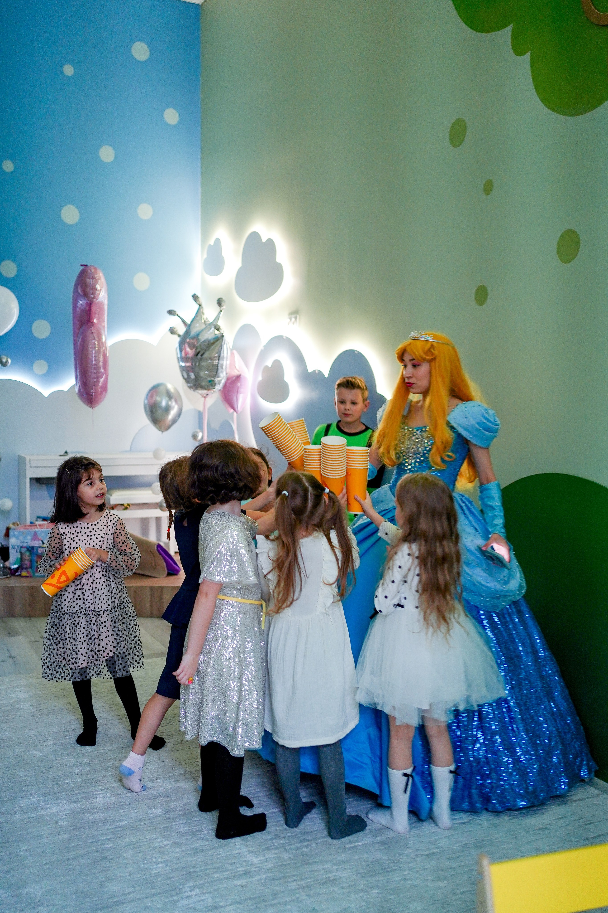 Репортаж детского праздника (Baby club Новые Ватутинки). Семейный и детский фотограф в Москве Екатерина Офицерова