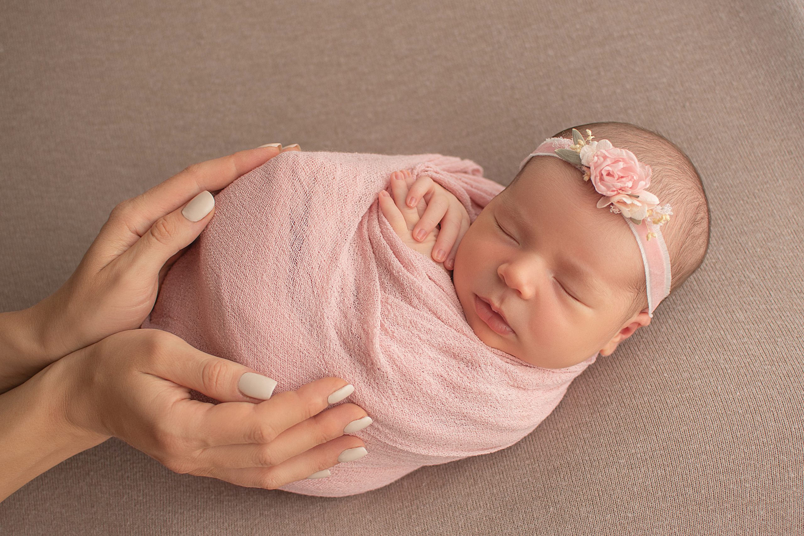 Новорождённые. Фотограф новорожденных Алеся Парфёнова