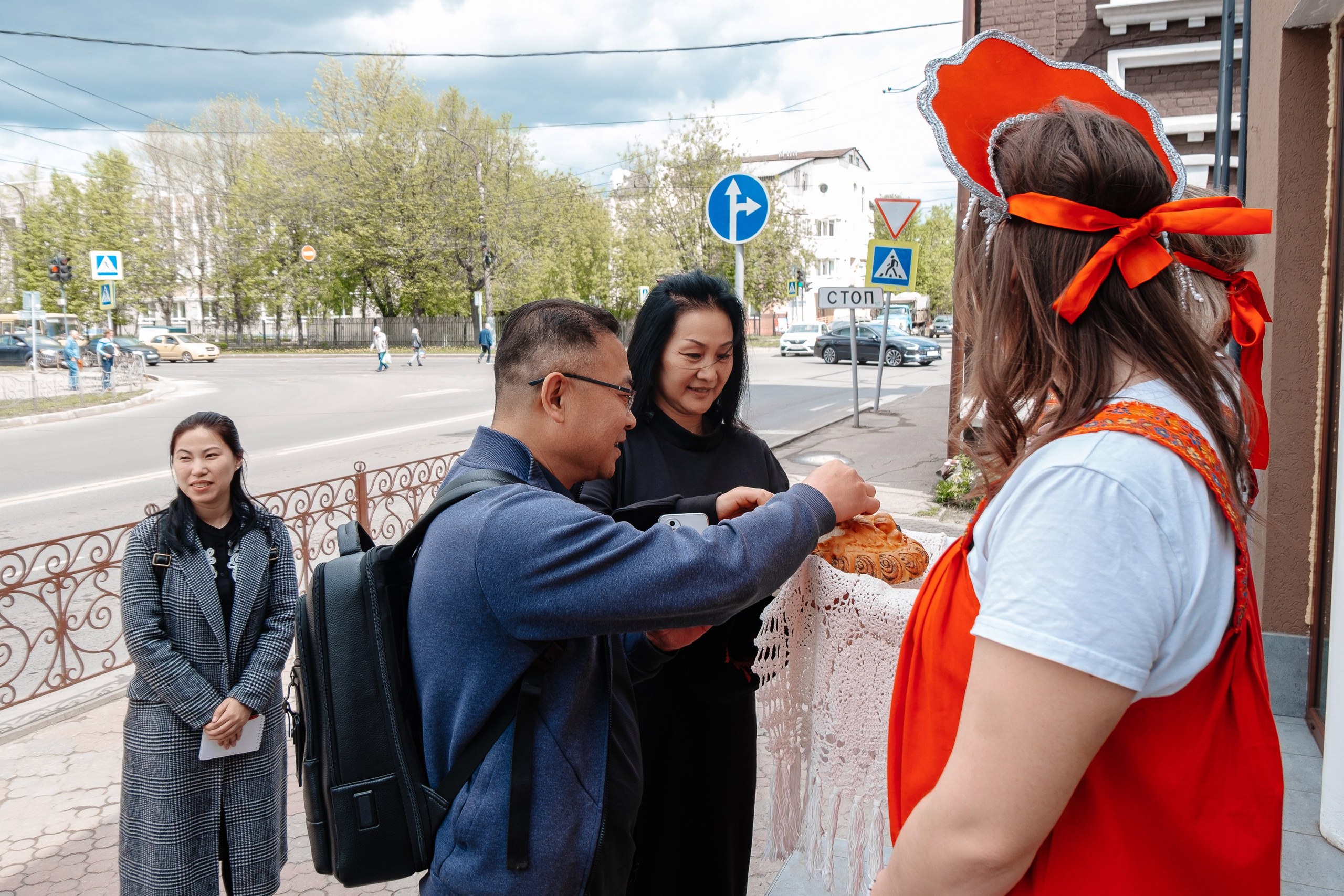 Делегация Китая в Ивановской текстильной компании