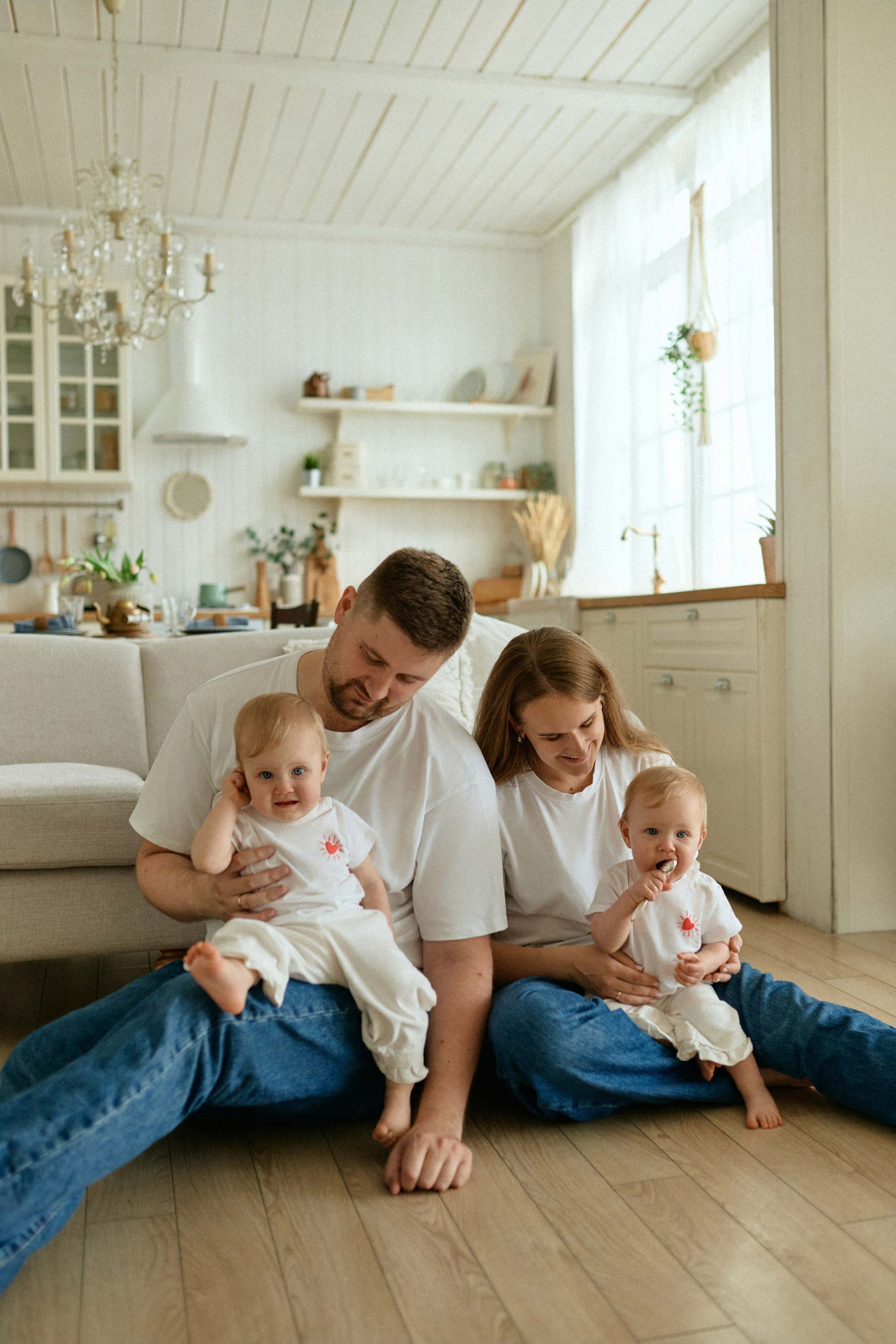 Близняшки. Сестры Карабаза. Фотографы и ретушеры в Москве и Санкт-Петербурге