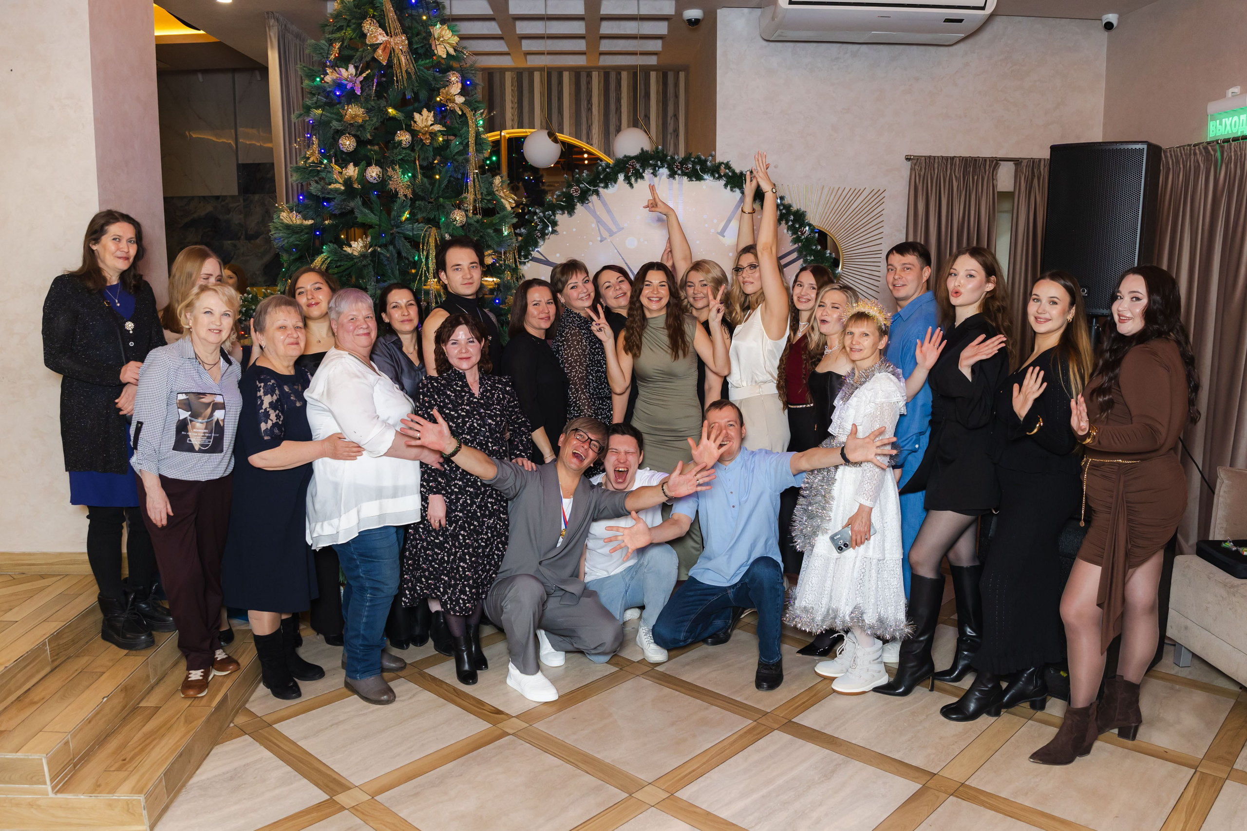 НОВОГОДНИЕ КОРПОРАТИВЫ. ФОТОГРАФ ВИНОГРАДОВА ДАРЬЯ