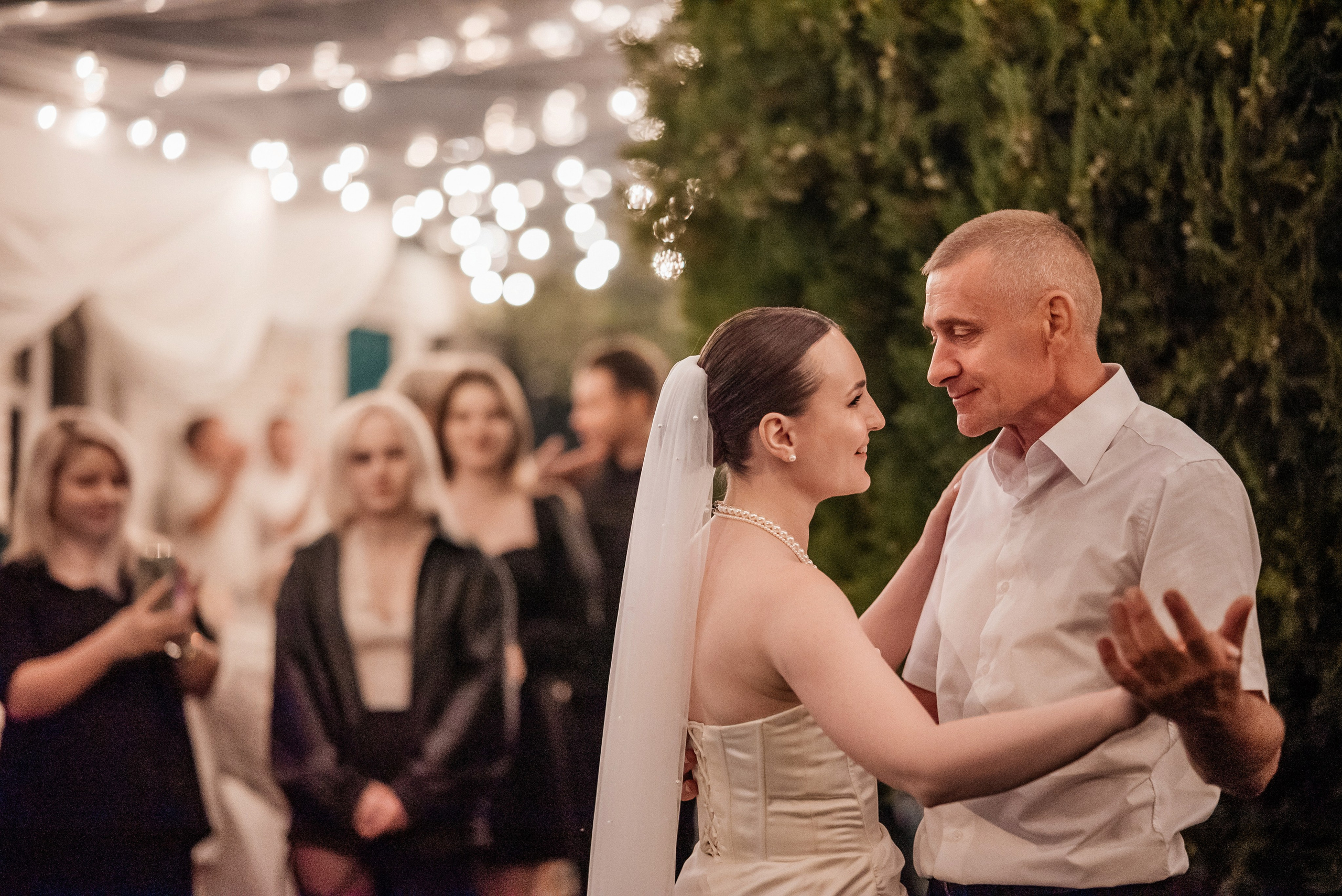 «Свадьба Даши и Артема». Школьный фотограф в Валуйках. Фотосессии для выпускников и изготовление выпускных альбомов в городе Валуйки и в Белгородской области