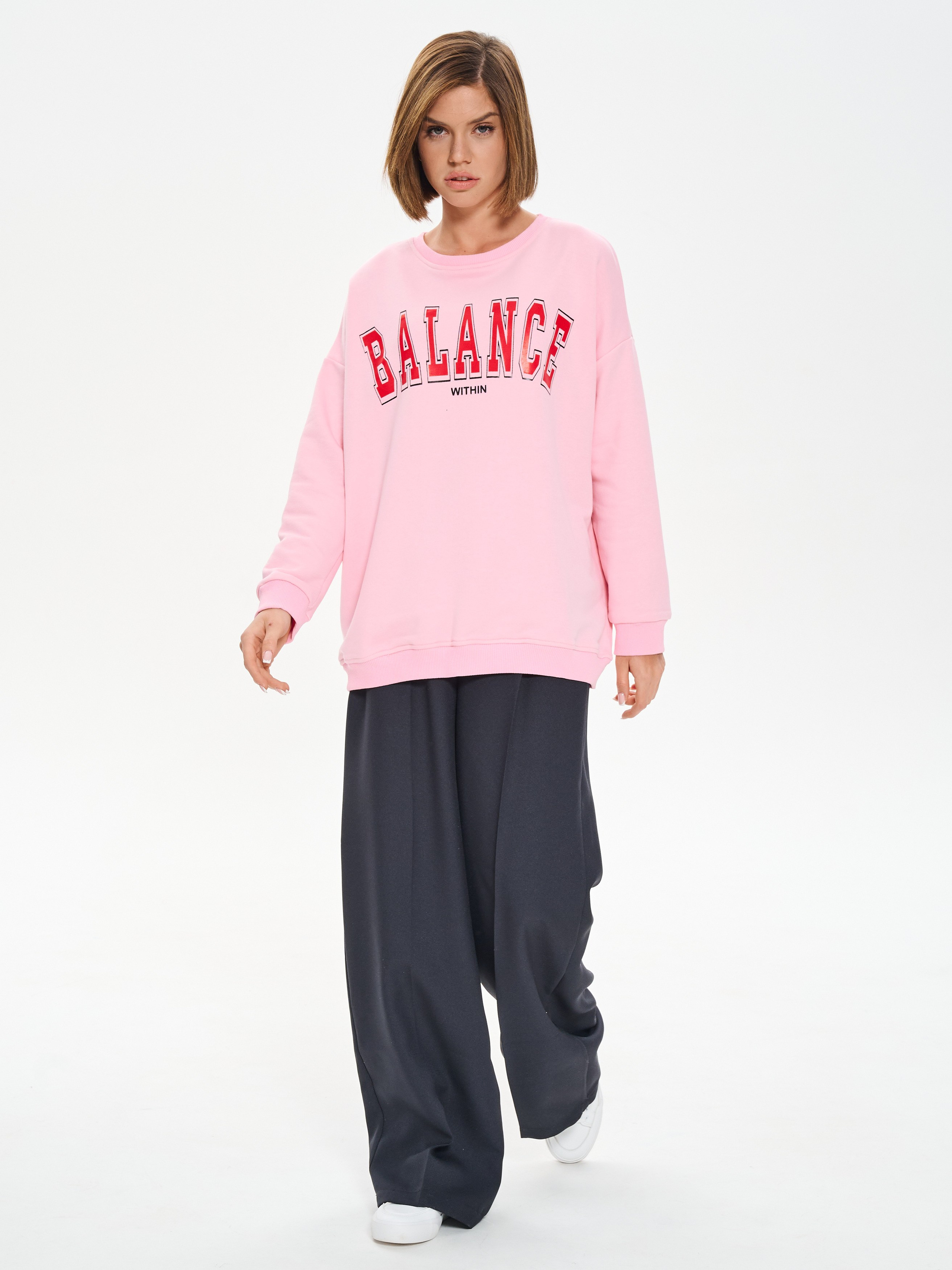 Каталоги на белом фоне. Лучший фотограф для брендов в Москве, съемки для маркетплейсов