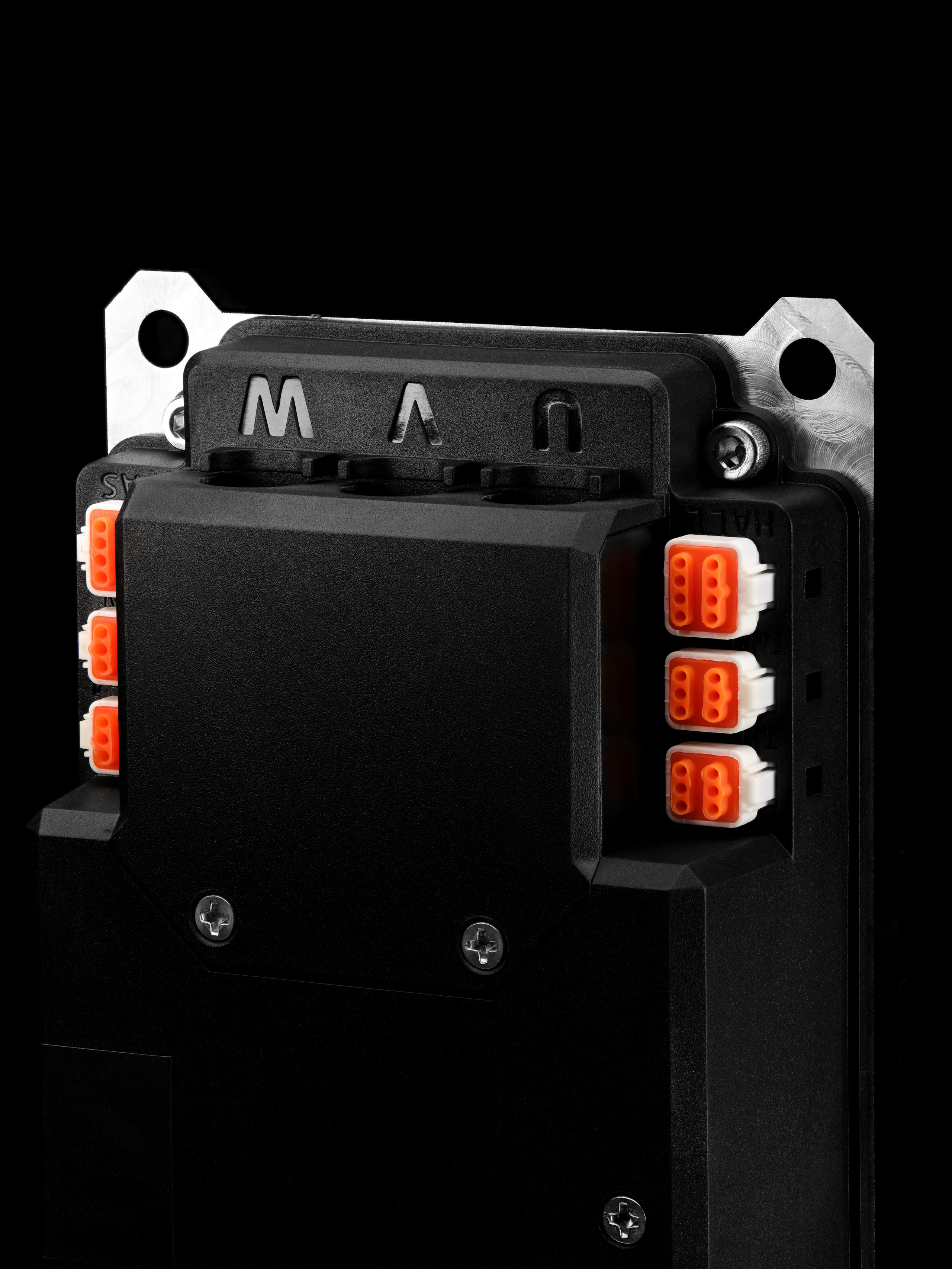 Элементы контроллера Nucular Electronics, вид сзади, крупный план