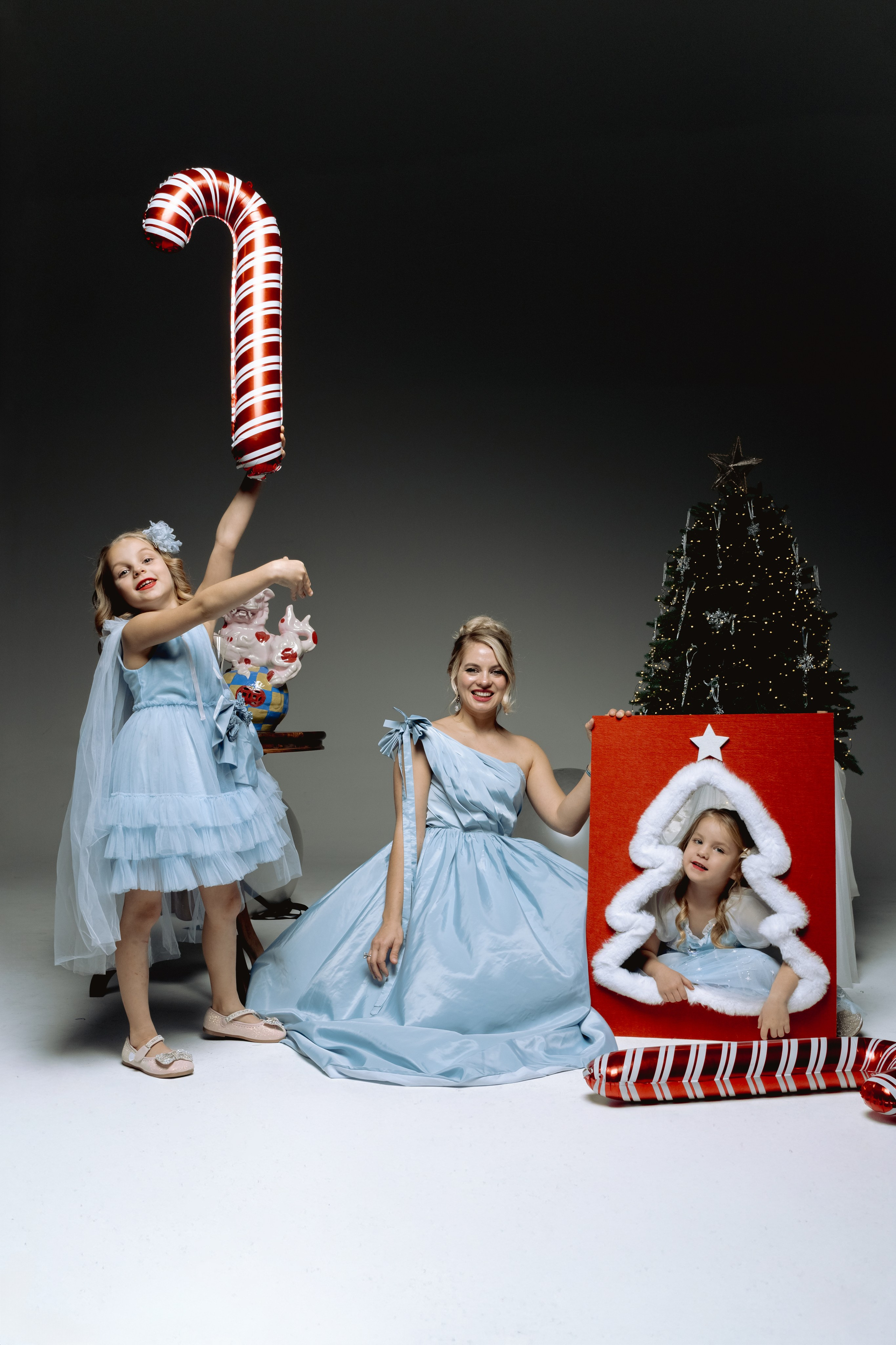 Новогодняя семейная фотосессия в студии Шанхая и Пекина | Мама и дети