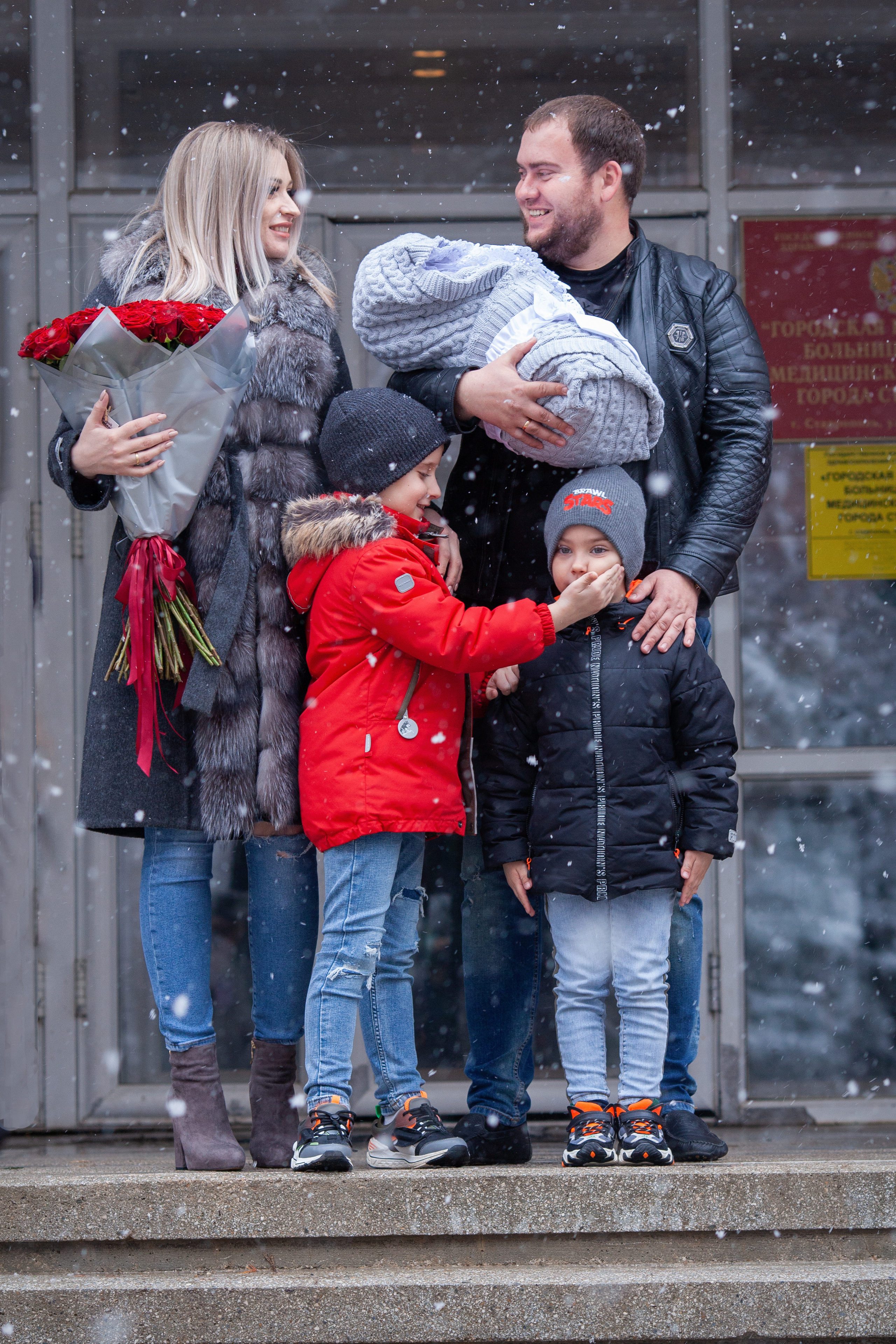 Выписка из 4 роддома Ставрополь. Фотограф Ставрополь Пятигорск Елизавета Дарина