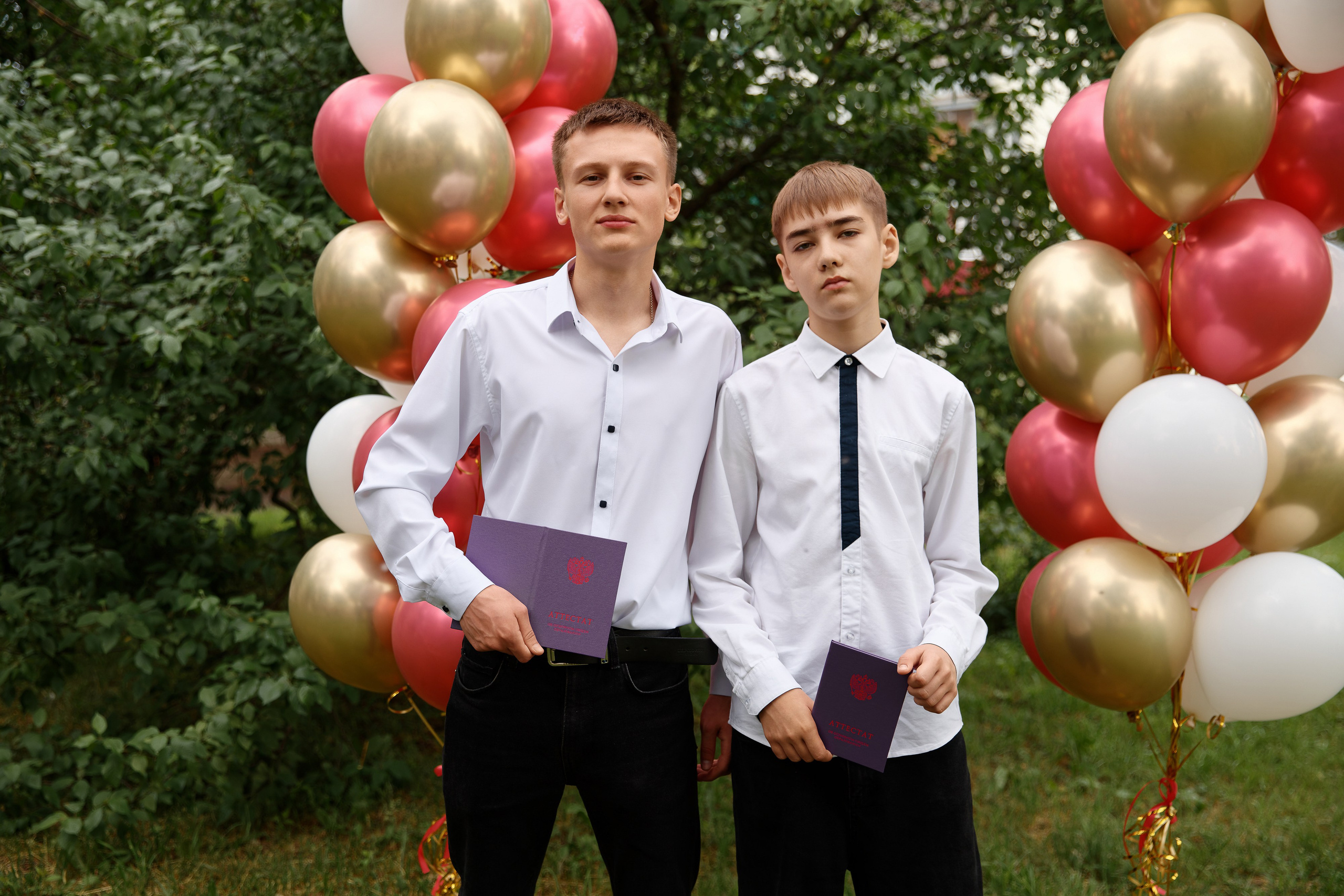 Вручение аттестатов Школа № 57. Семейный фотограф — Макс Белогрудов