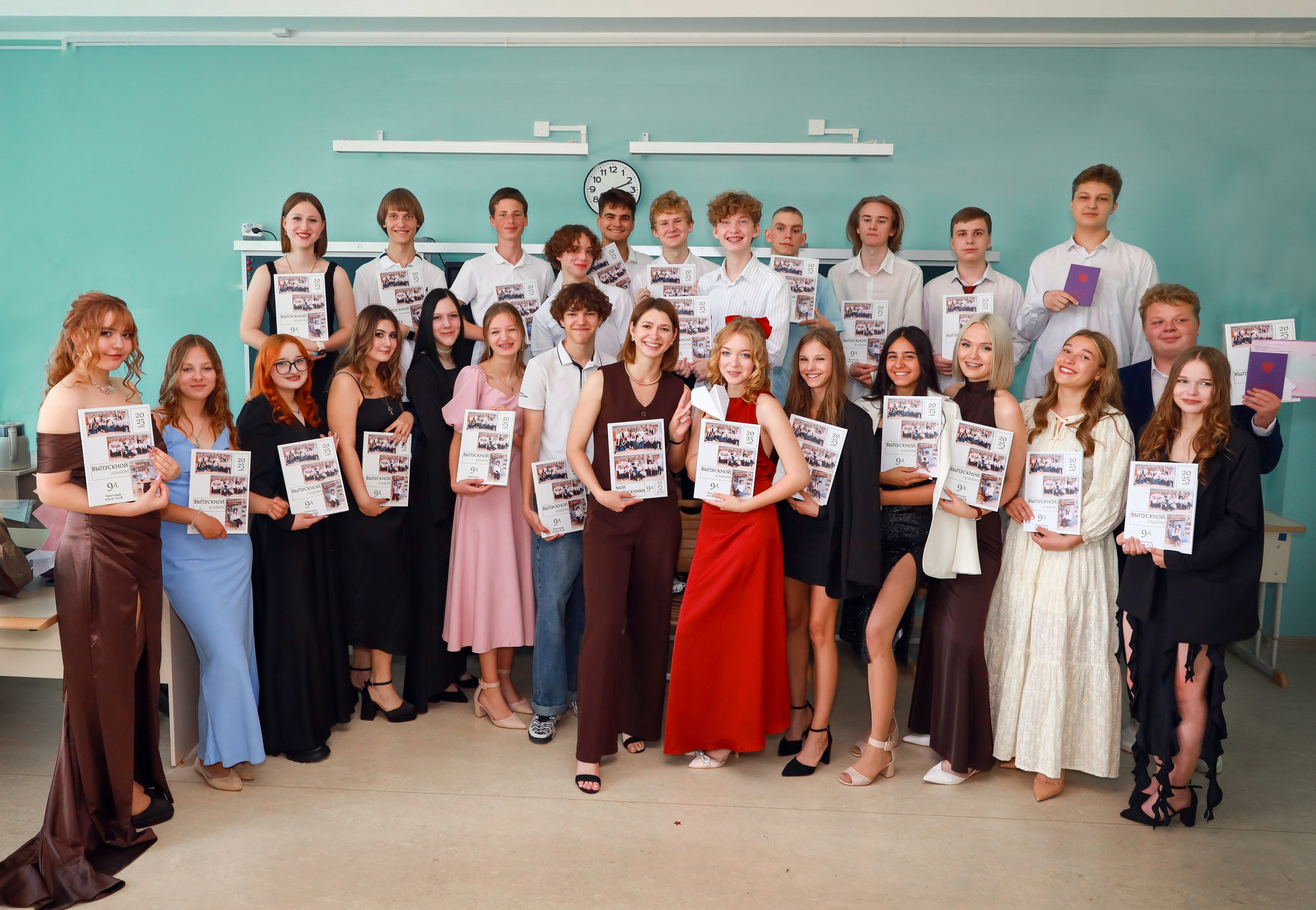 Выпускные альбомы в Краснодаре. Семейный и школьный фотограф в Краснодаре Юлия Избенко. Выпускные альбомы Краснодар