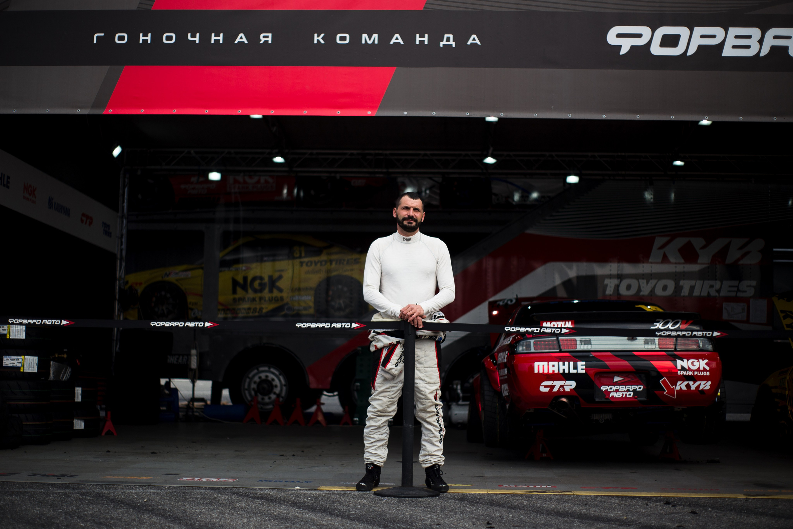 Спорт. Tony Mikhailov