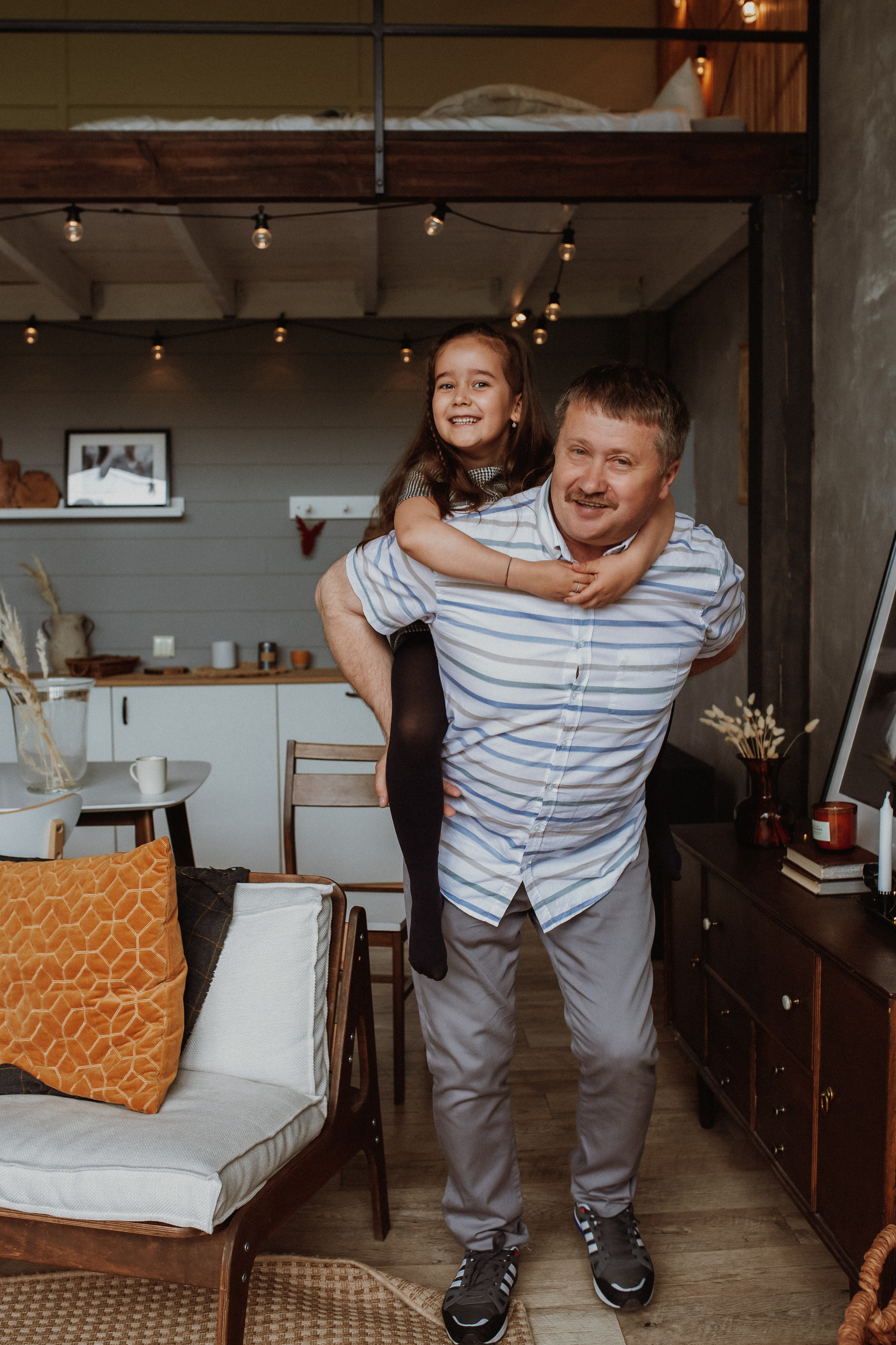 Василина, Ваня, Николь, Марина и родители. Фотограф в Минске — Юлия Деяк. Фотосессии в Минске