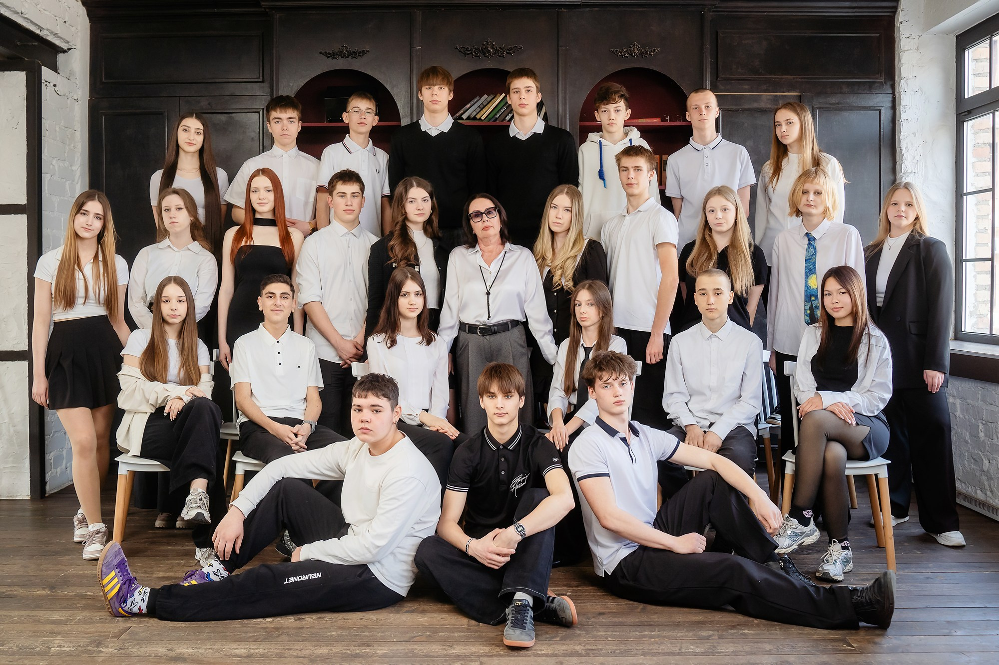 Общее фото / Виньетка Школа. Детский и Школьный фотограф во Владивостоке. Выпускные альбомы