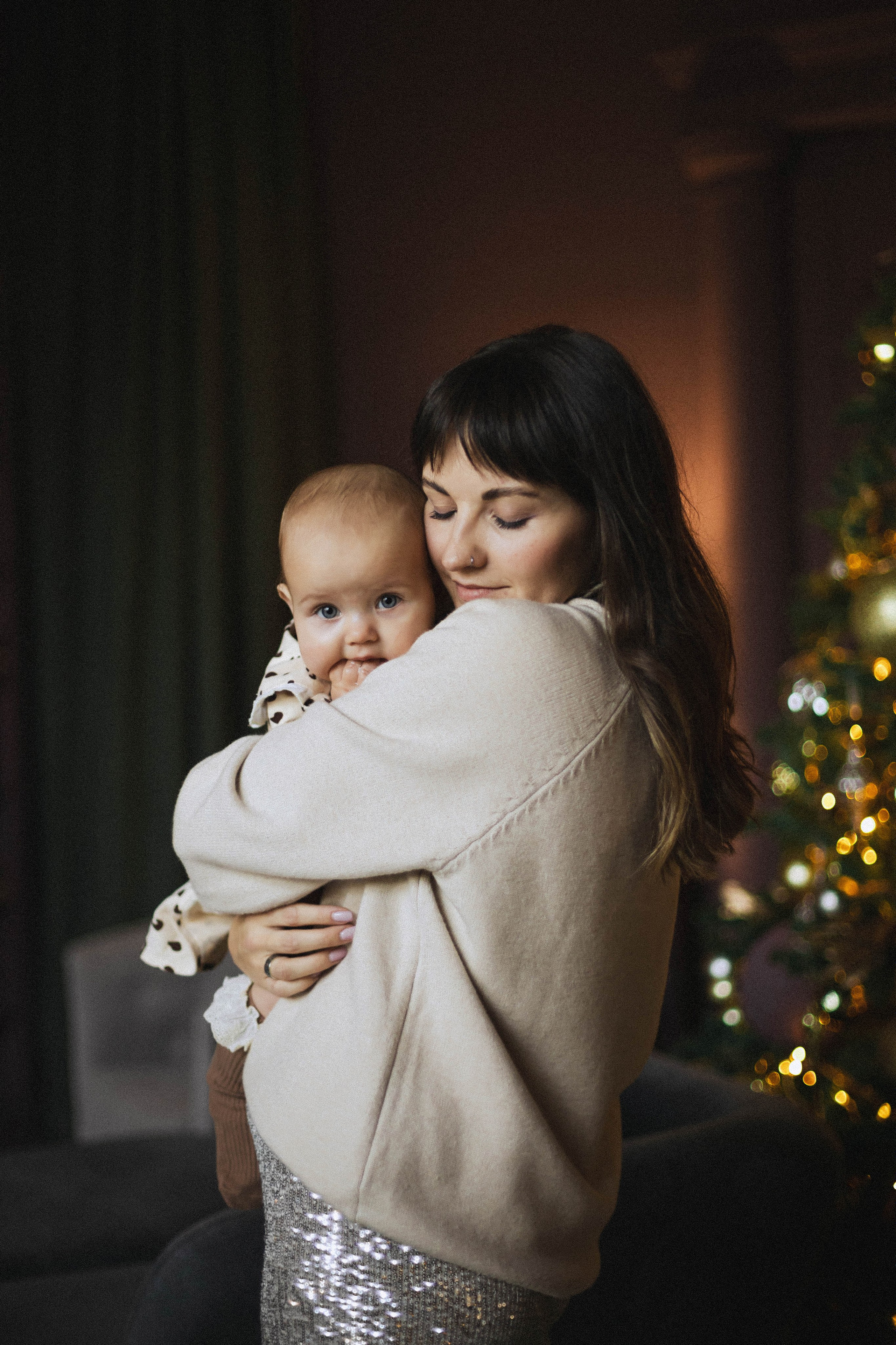 Нежность мамы. Портретный и свадебный фотограф в Астрахани Сабира Аубекерова