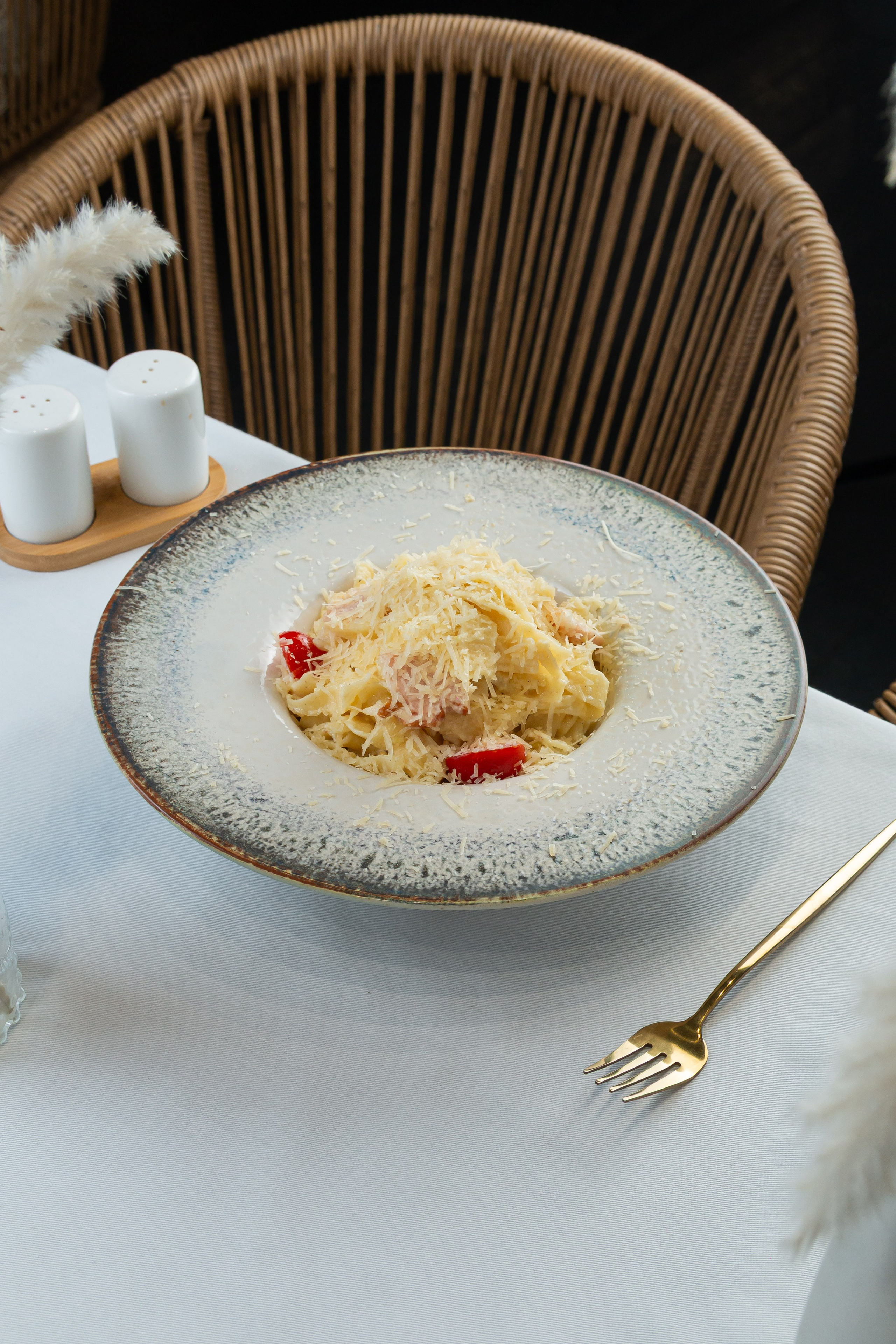 Рестобар Сон. Александр Стряпунин — предметный фотограф в Улан-Удэ