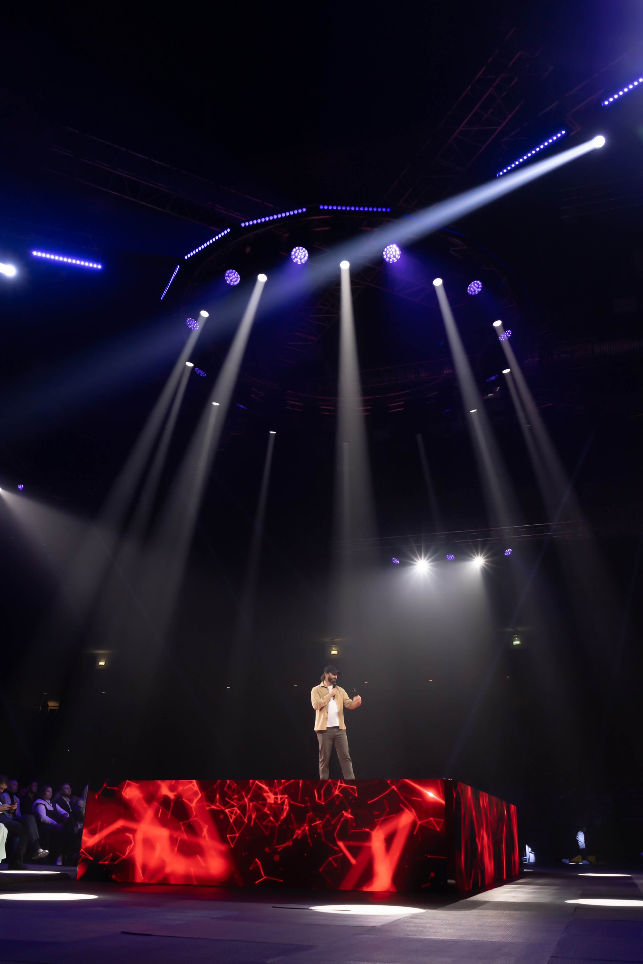 Альфа конфа Челябинск. Фотограф свадебный, репортажный, индивидуальный, фото для маркетплейсов, брендов, автосалонов