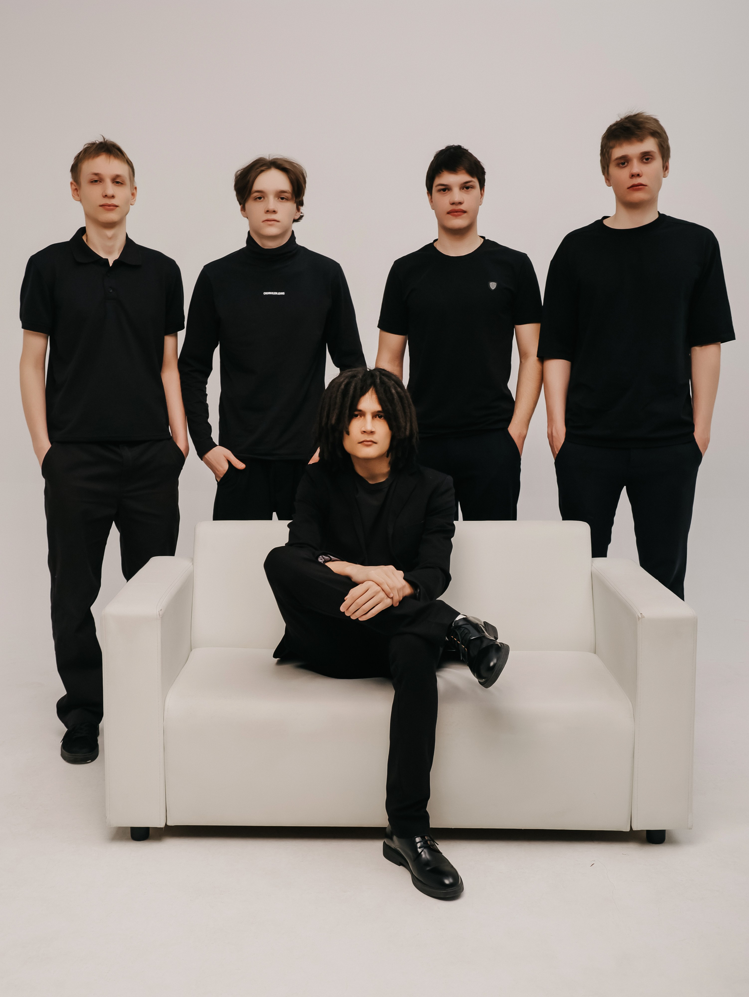 Школьные. Фотограф свадебный, репортажный, индивидуальный, фото для маркетплейсов, брендов, автосалонов