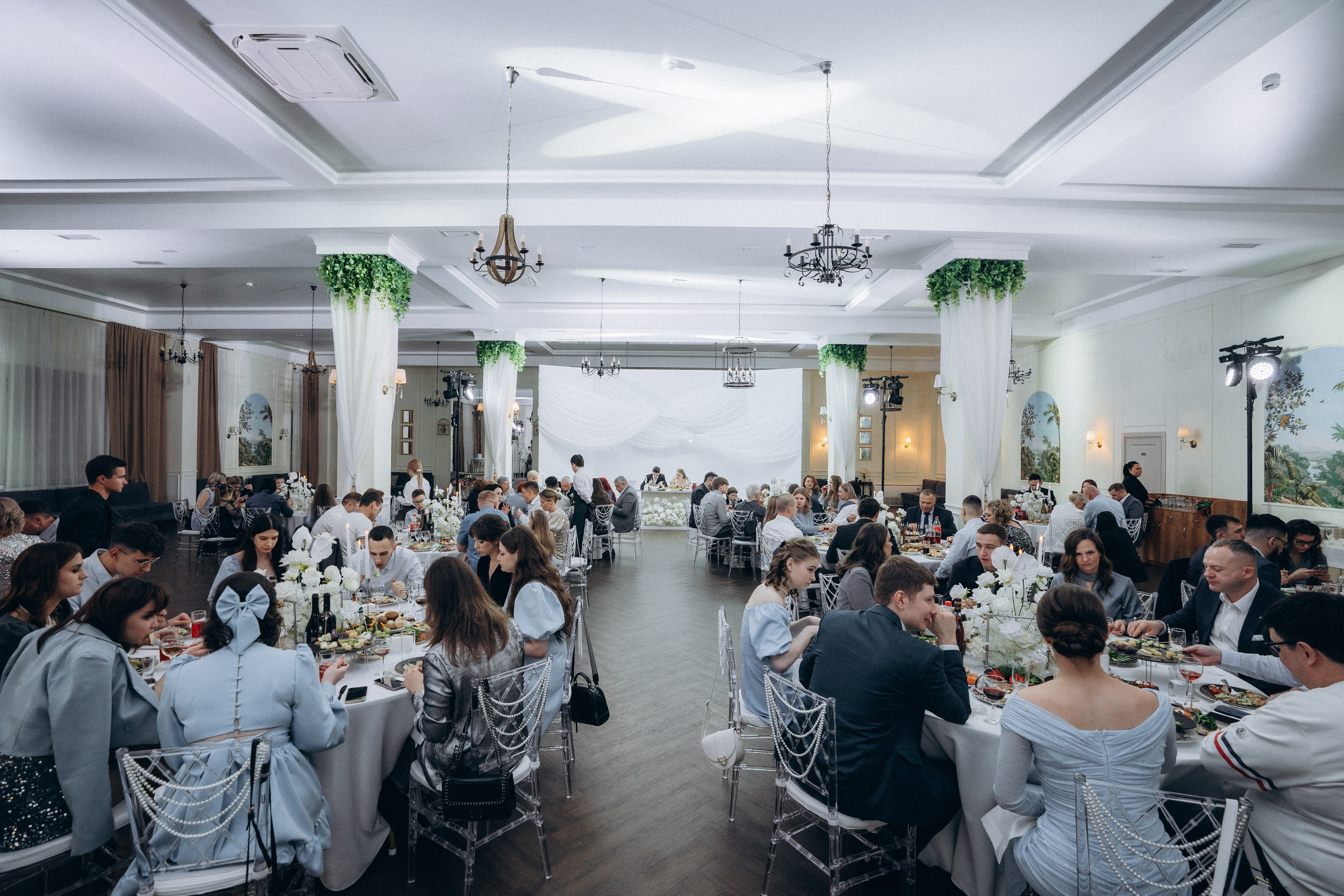 СЬЕМКА СВАДЕБНОГО БАНКЕТА (СНЯТО В СИБИРЕ В НИЖНЕВАРТОВСКЕ). Профессиональный фотограф, Санкт-Петербург — Виктория Богомолова