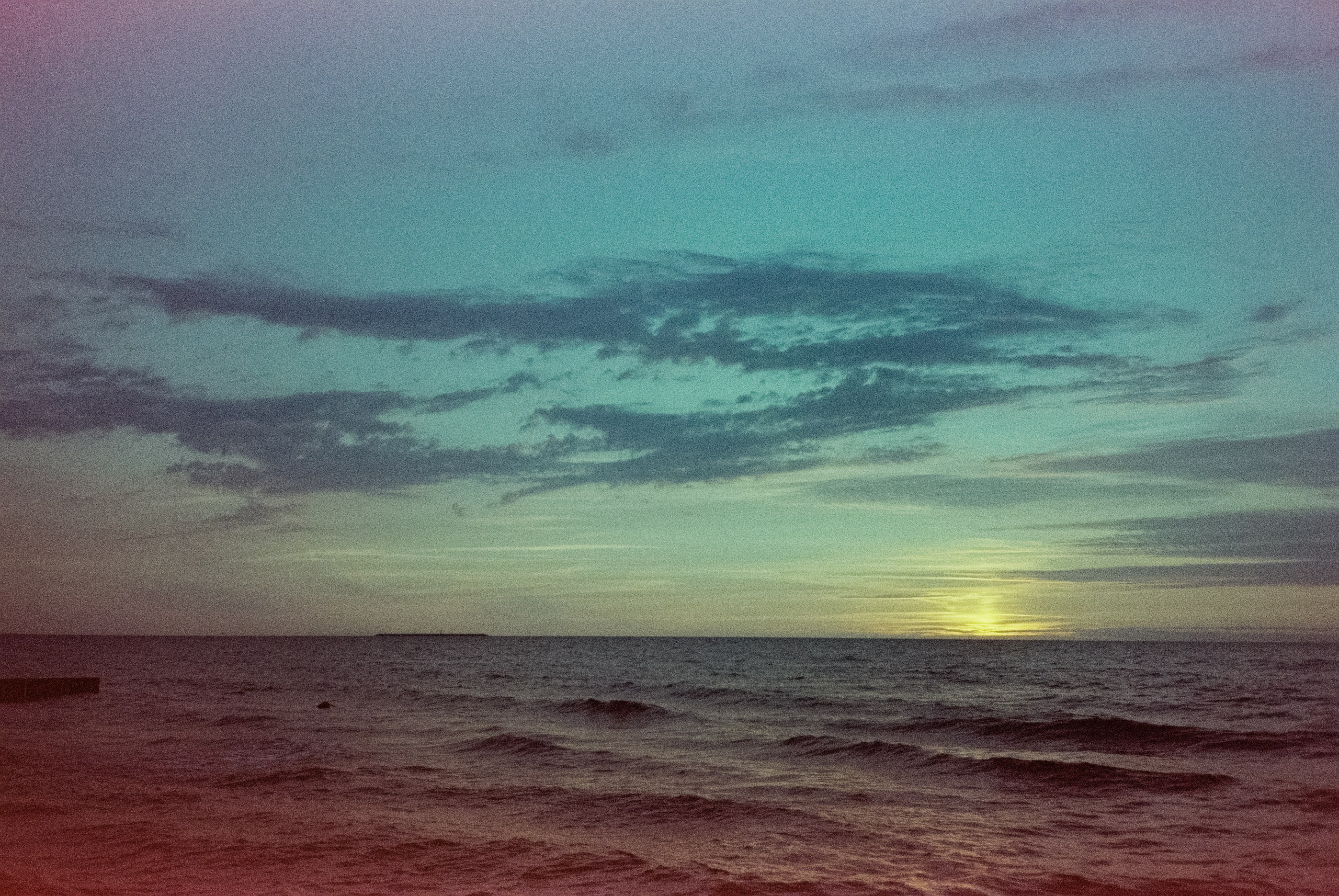 Зеленоградск. Закат на пляже. Фотограф-документалист Мария Осокина