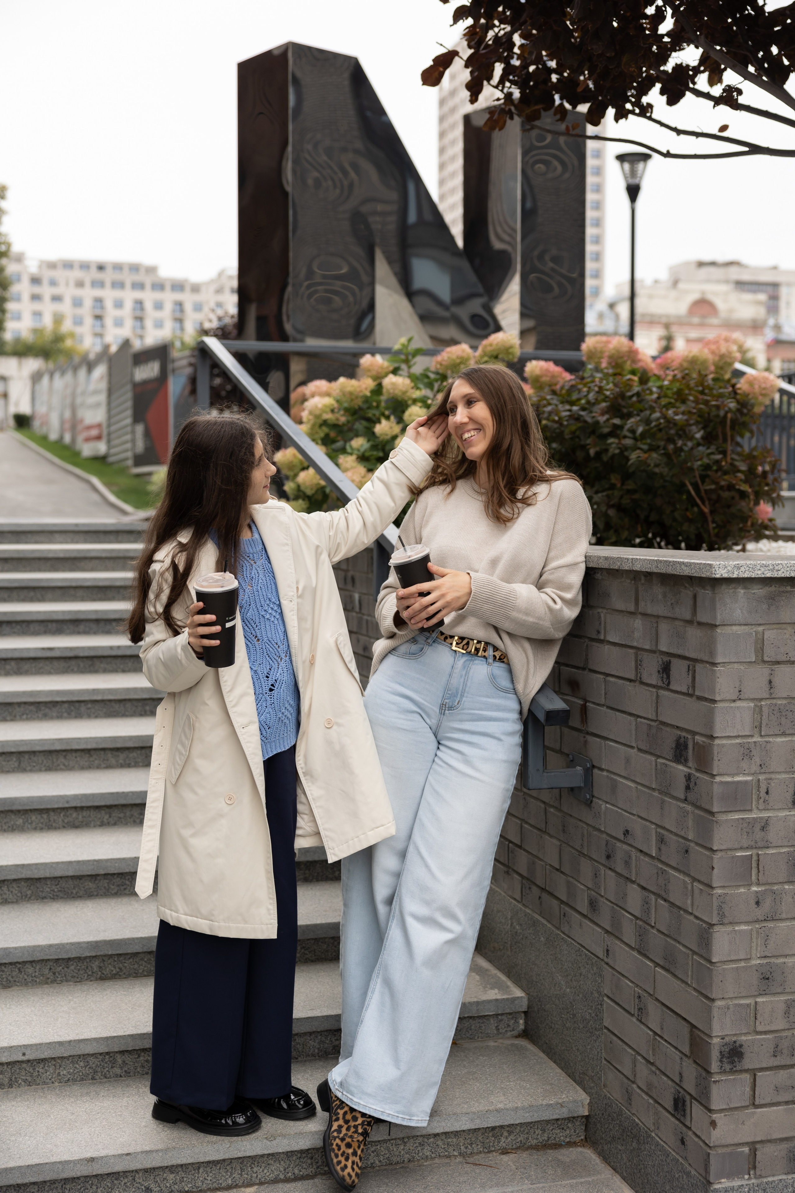 Марина и Яна. Семейный и женский фотограф, стильный репортаж в г. Новосибирск
