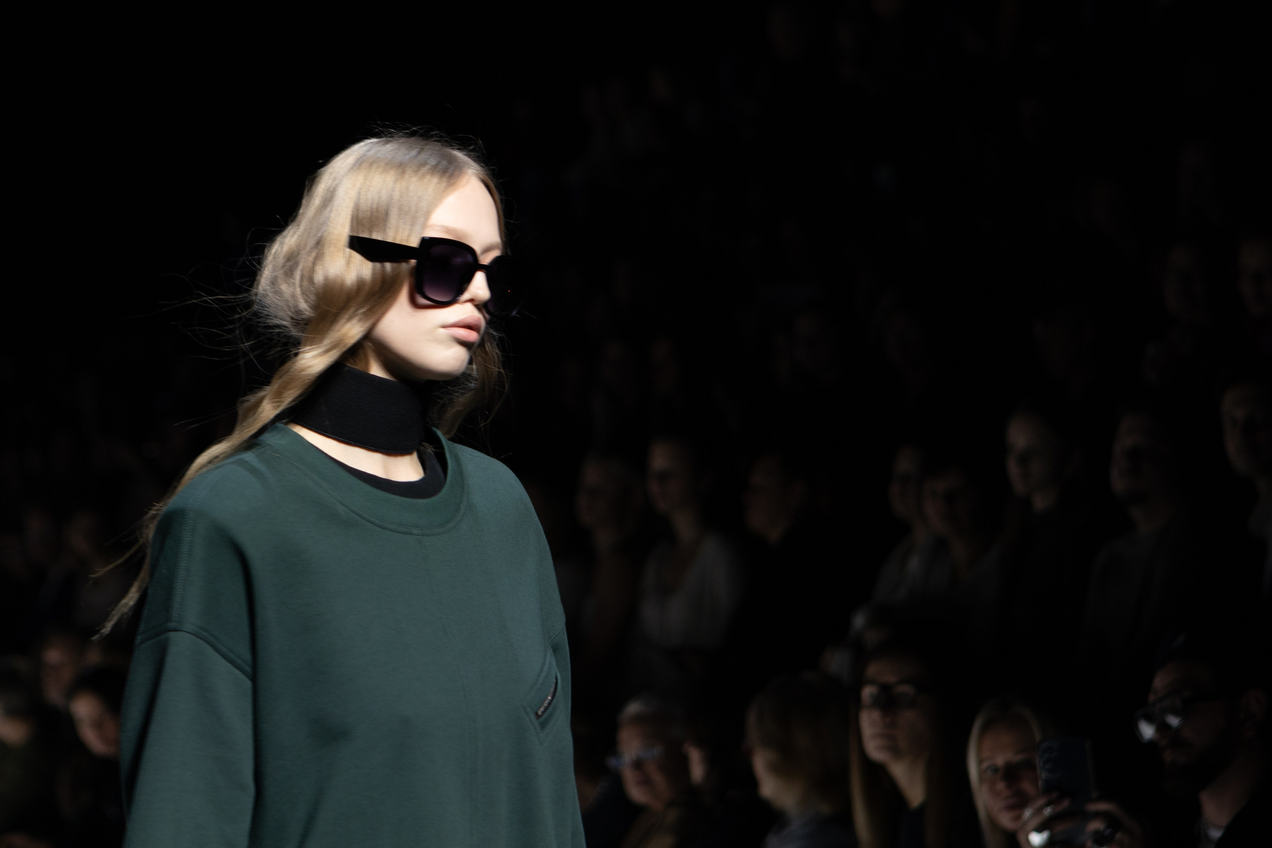 Moscow Fashion Week Fall 2024. Fashion Фотограф в СПб Yana Kochkina