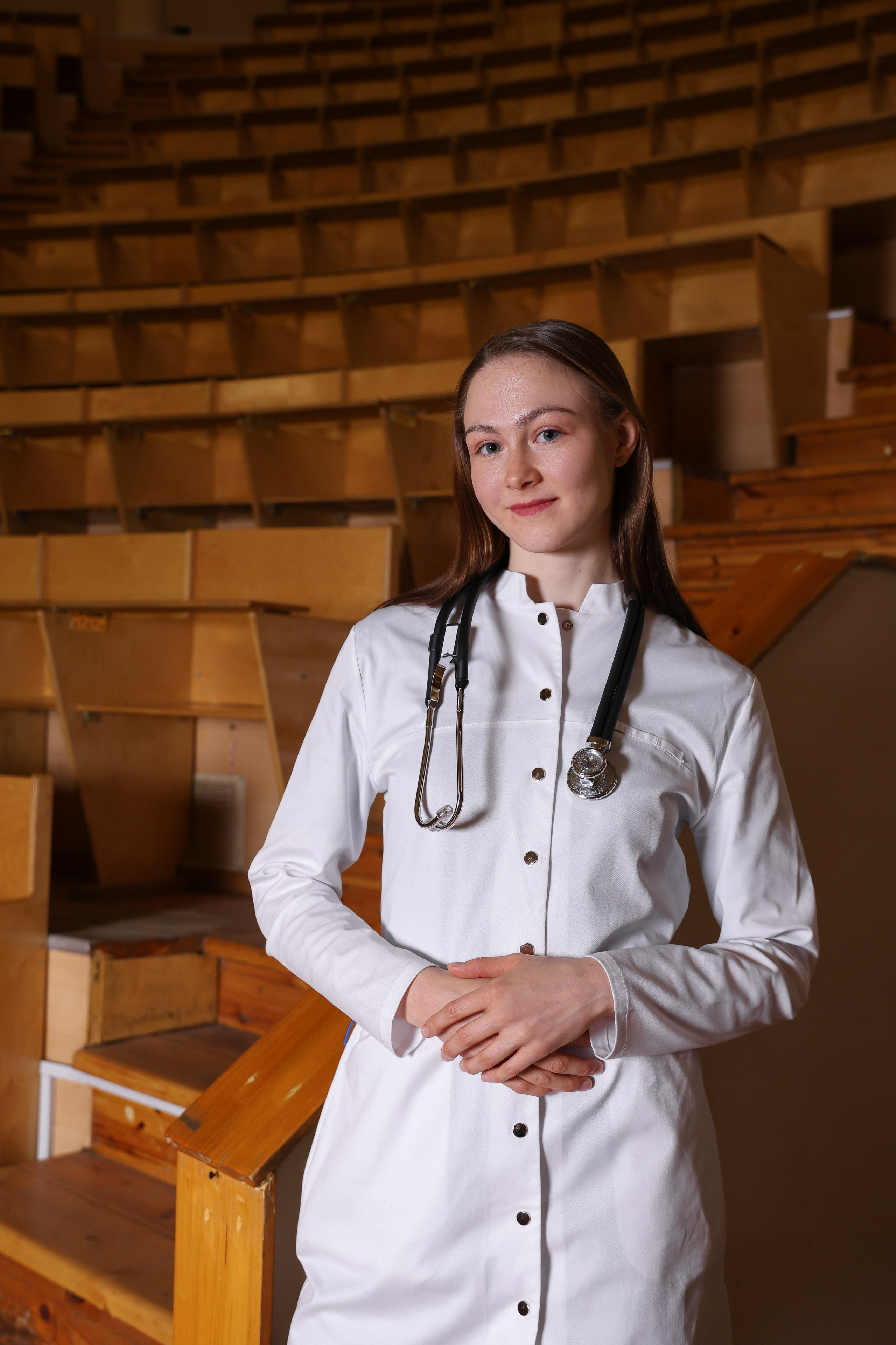 Выпускники 1 мед. Лена Колягина Фотограф по любви