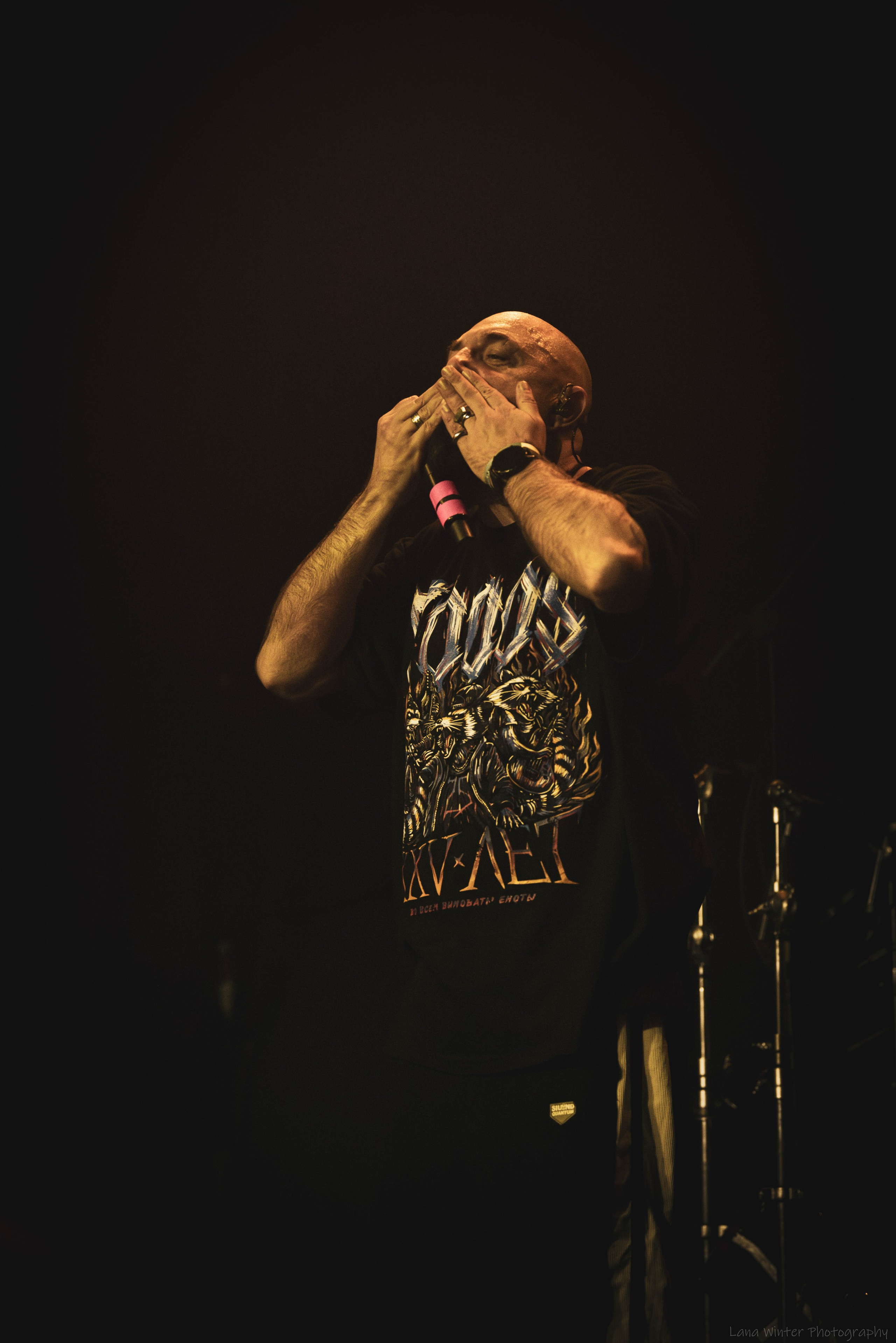 7000$ (25 января 2025 года, Москва, клуб Урбан). Фотограф Светлана Блинова, Москва и Московская область