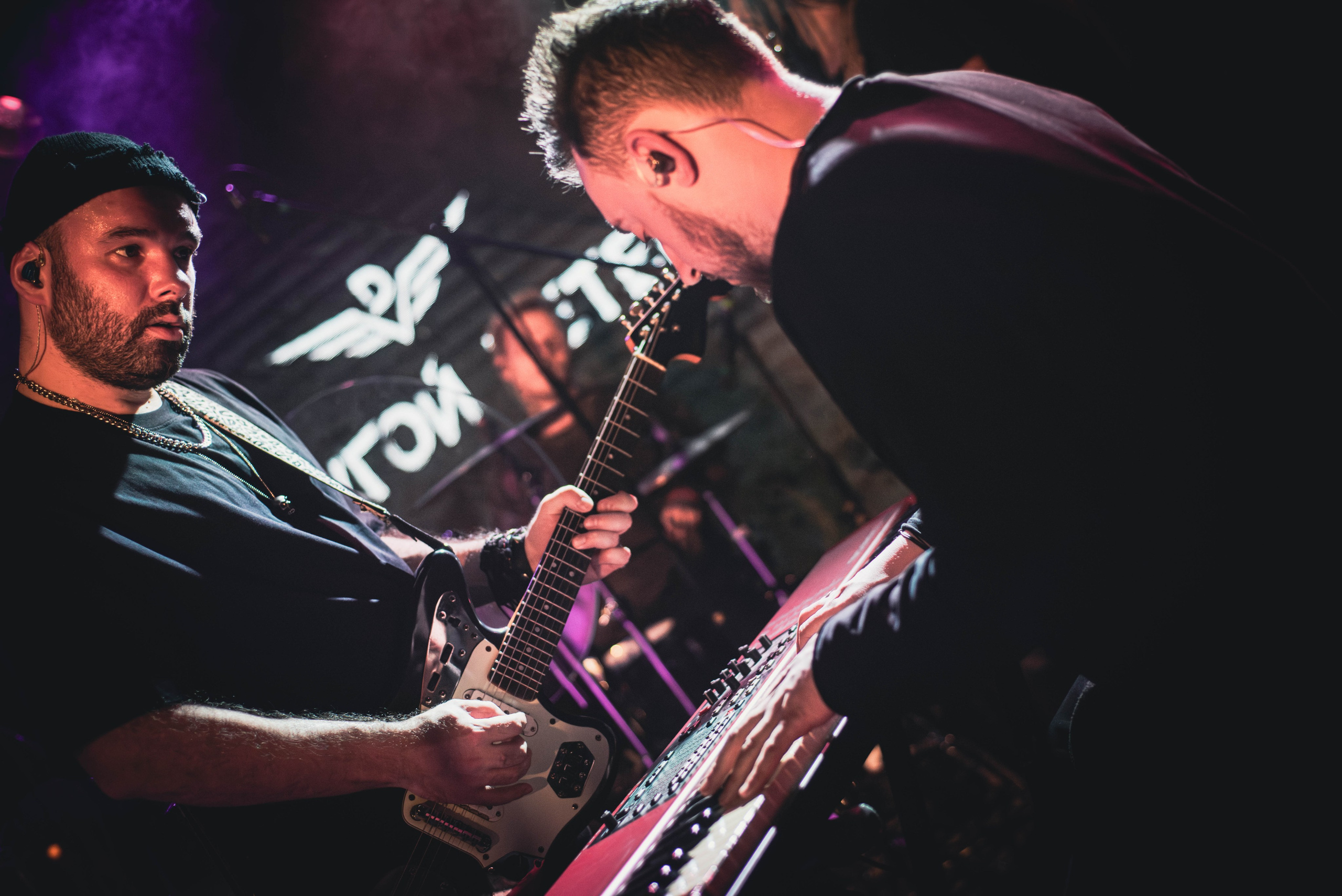 Dругой Ветер (4 ноября 2024 года, Москва, клуб 16 Тонн). Фотограф Светлана Блинова, Москва и Московская область