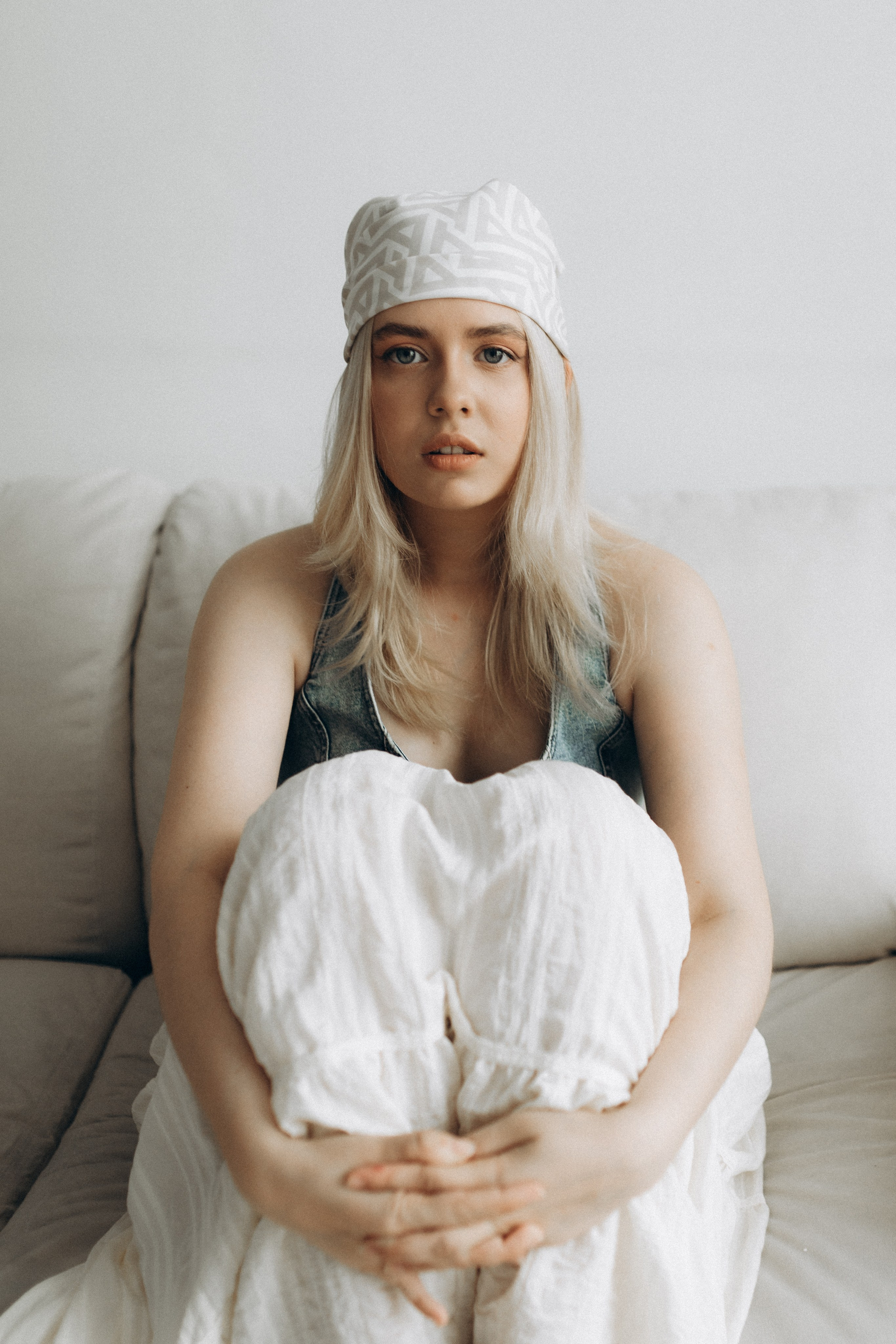 Нежная фотосессия в студии. Фотограф в Санкт-Петербурге и Уфе Алина Шаймухаметова