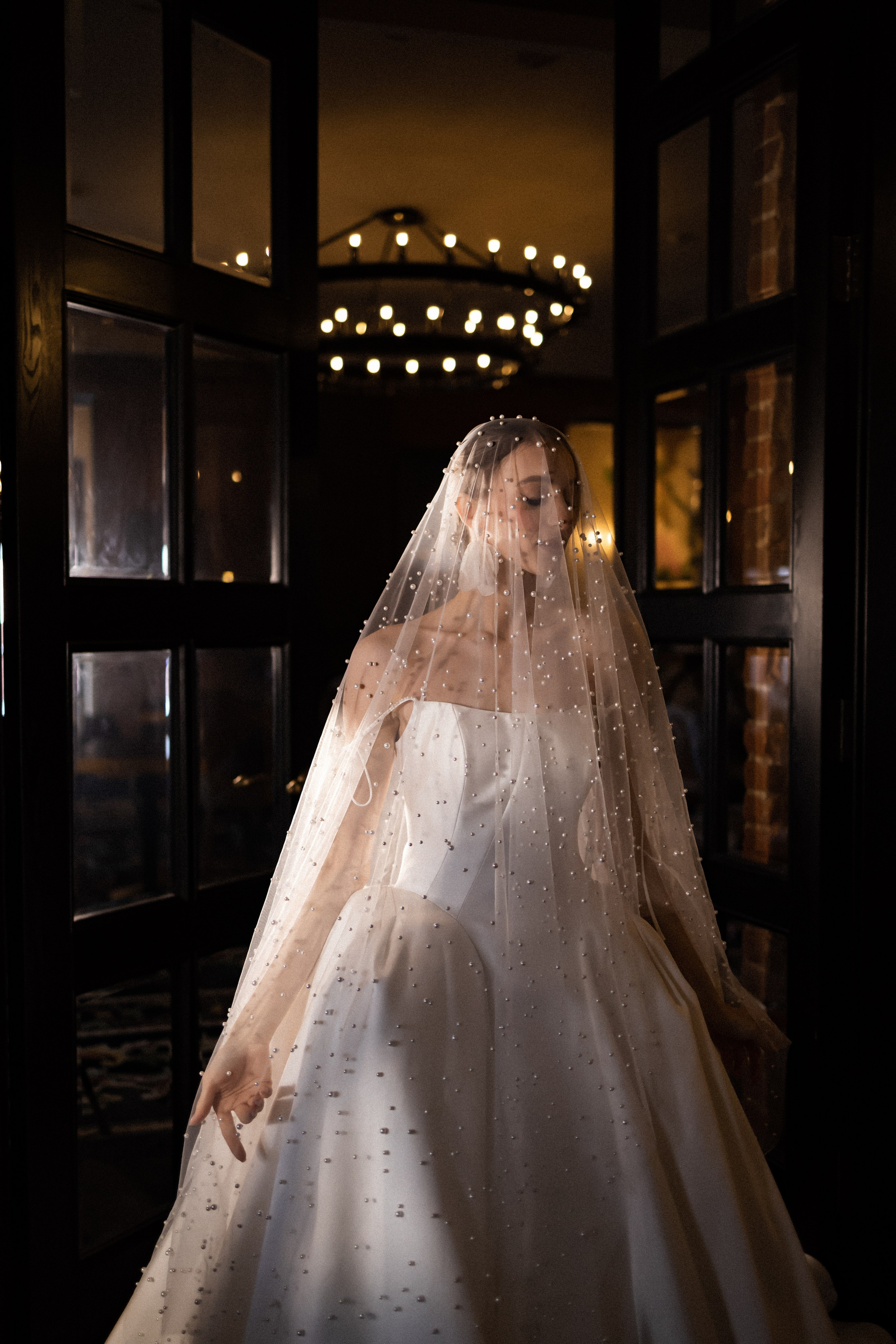 Свадебная в ресторане. Фотограф Арина Шмакова