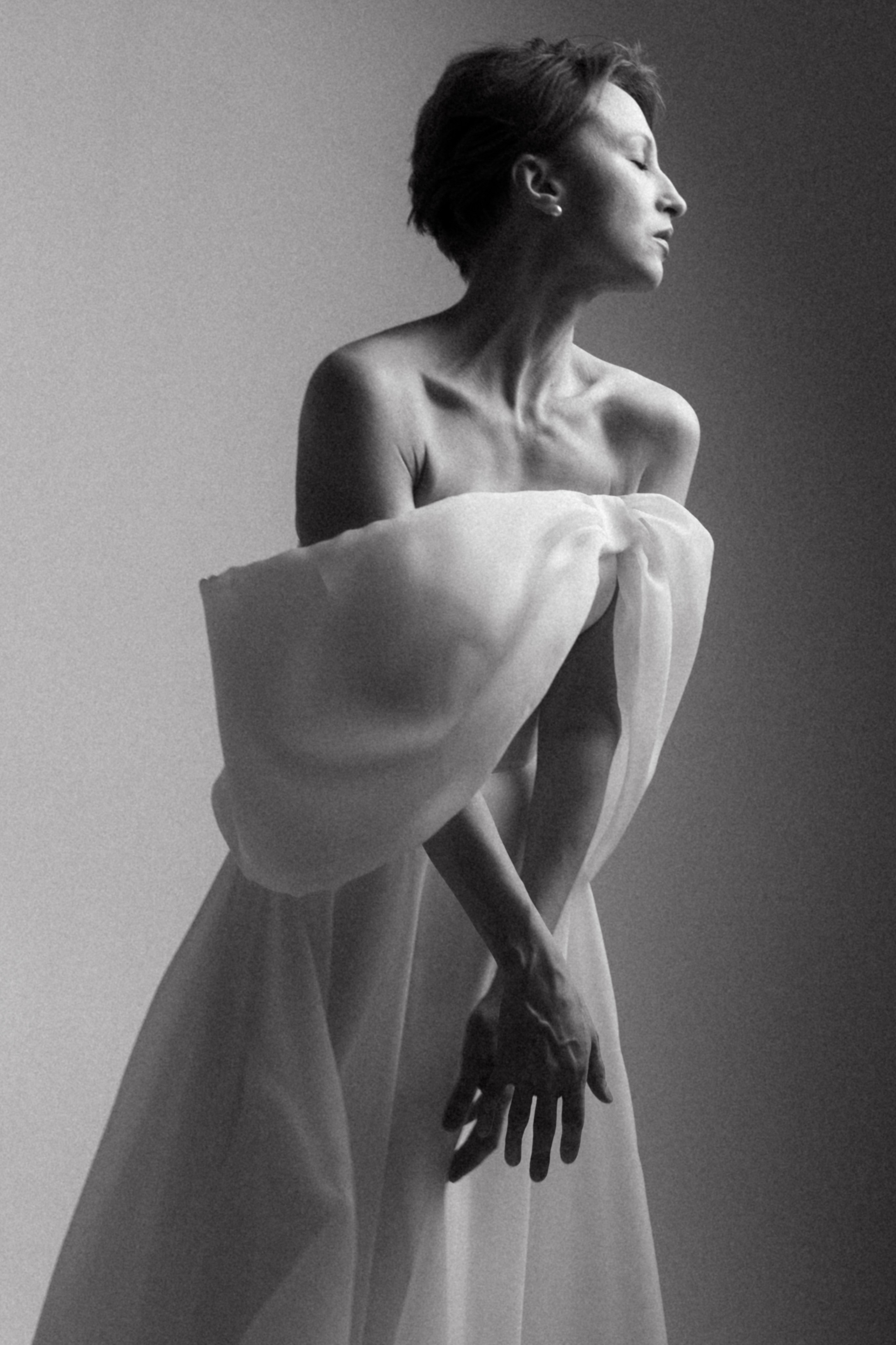 Наиви. Свадебный салон-ателье Бонжур в Минске Bonjour