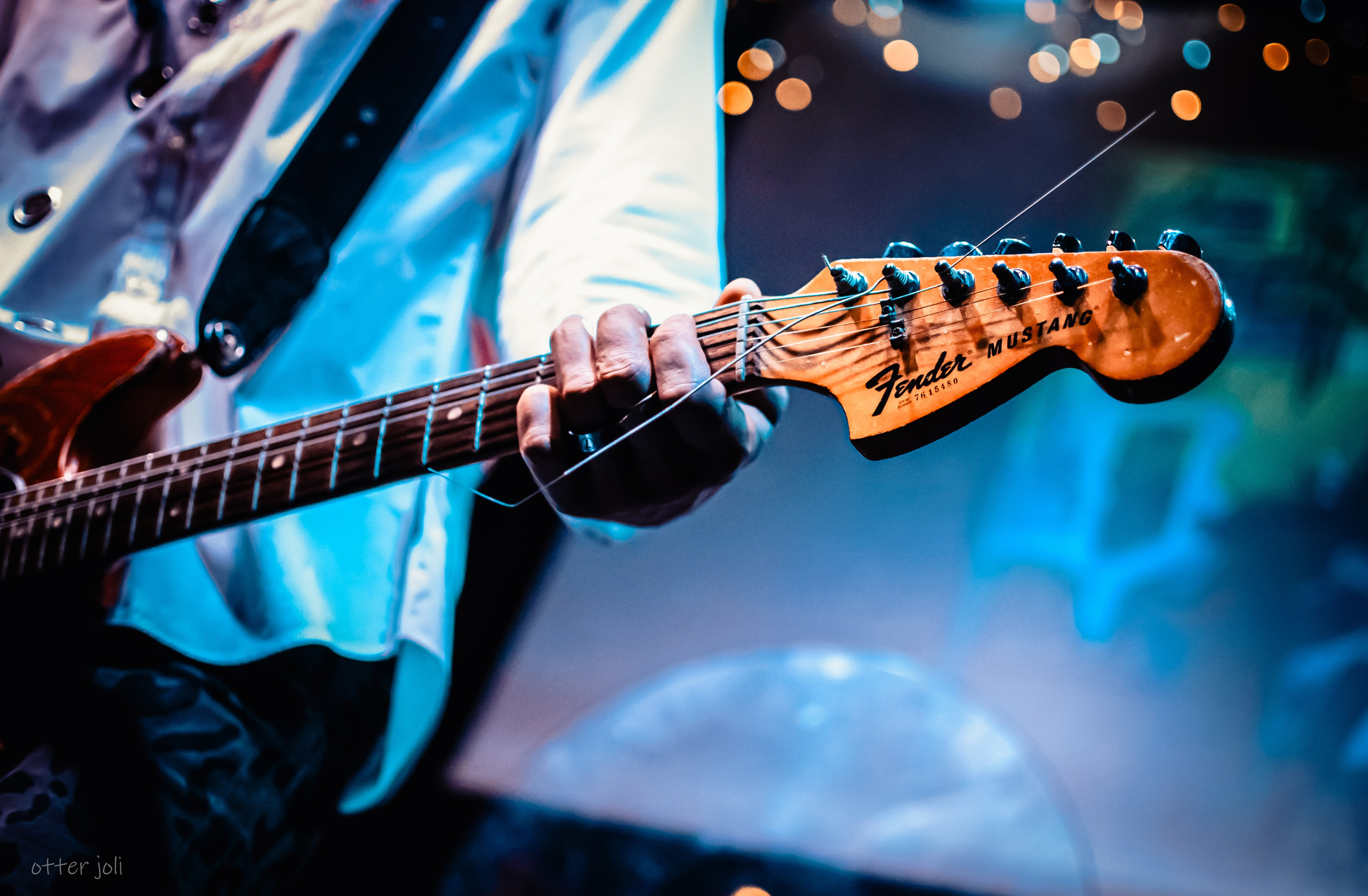 Anzhela Vopit | 16 Тонн Арбат. Концертный репортёр Валерия Сафина