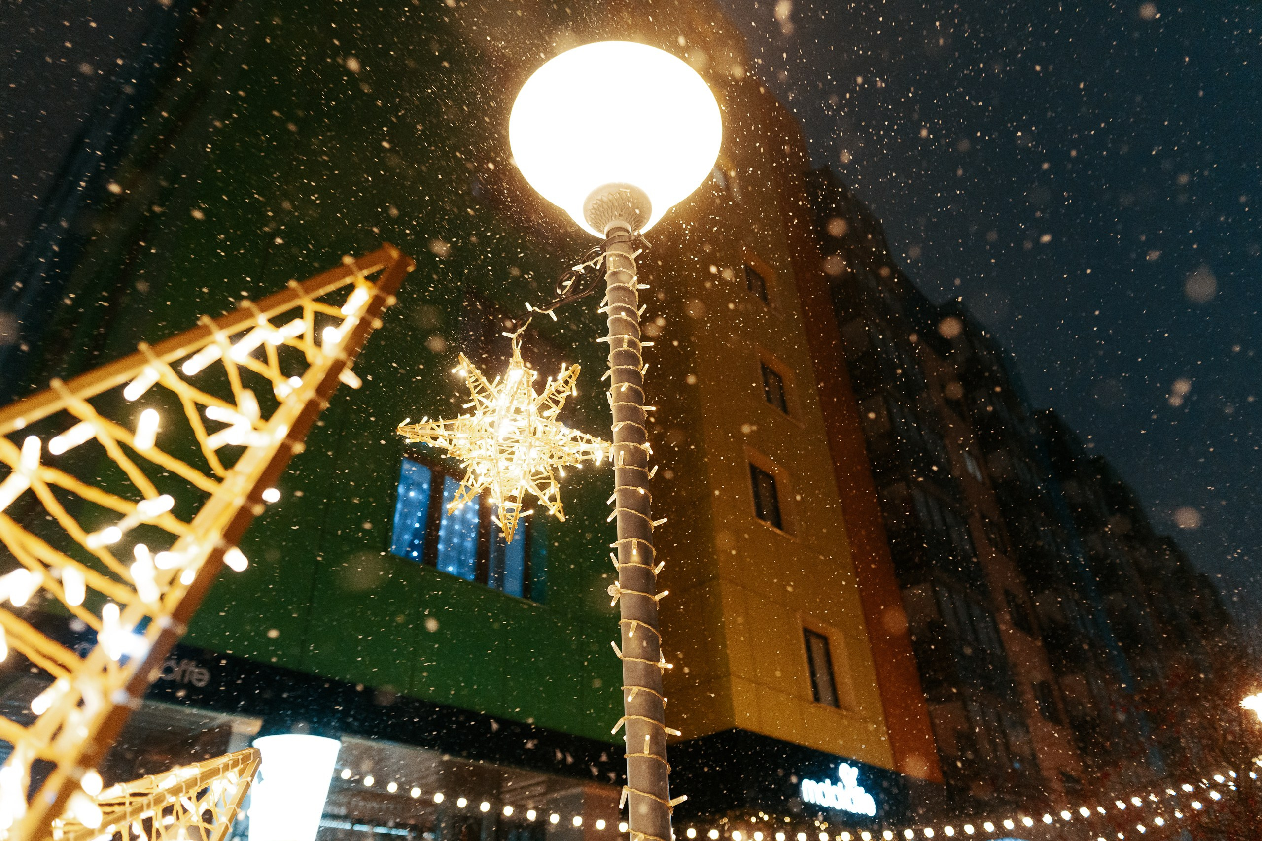 Сити-район «Южный берег». Репортажный фотограф Красноярск Алекс Чампакхам