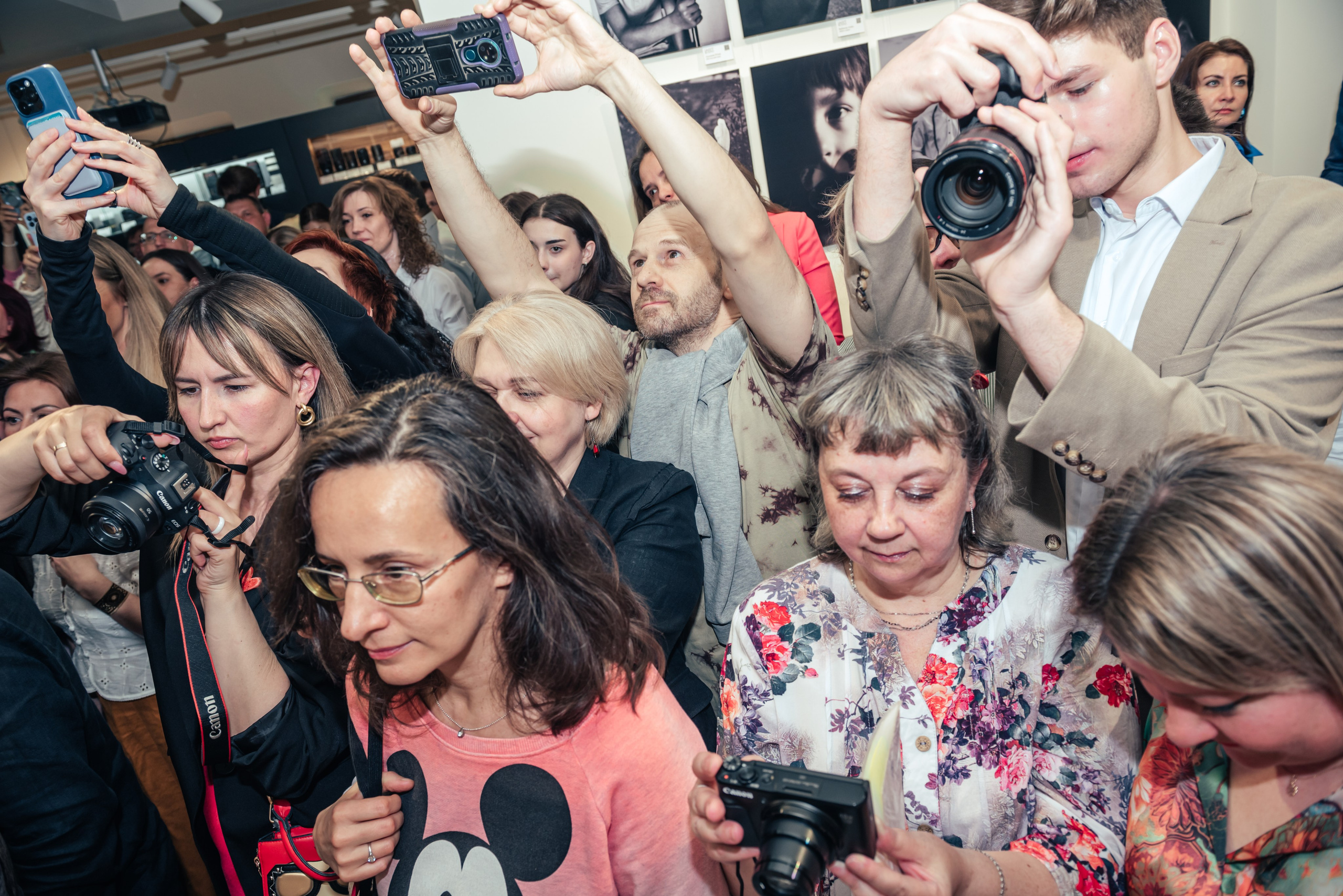 «ПРЕДВАРИТЕЛЬНАЯ ВЕРСИЯ БУДУЩЕГО» ГУМ г. Москва. Art Рhotographer Russia/Moscow