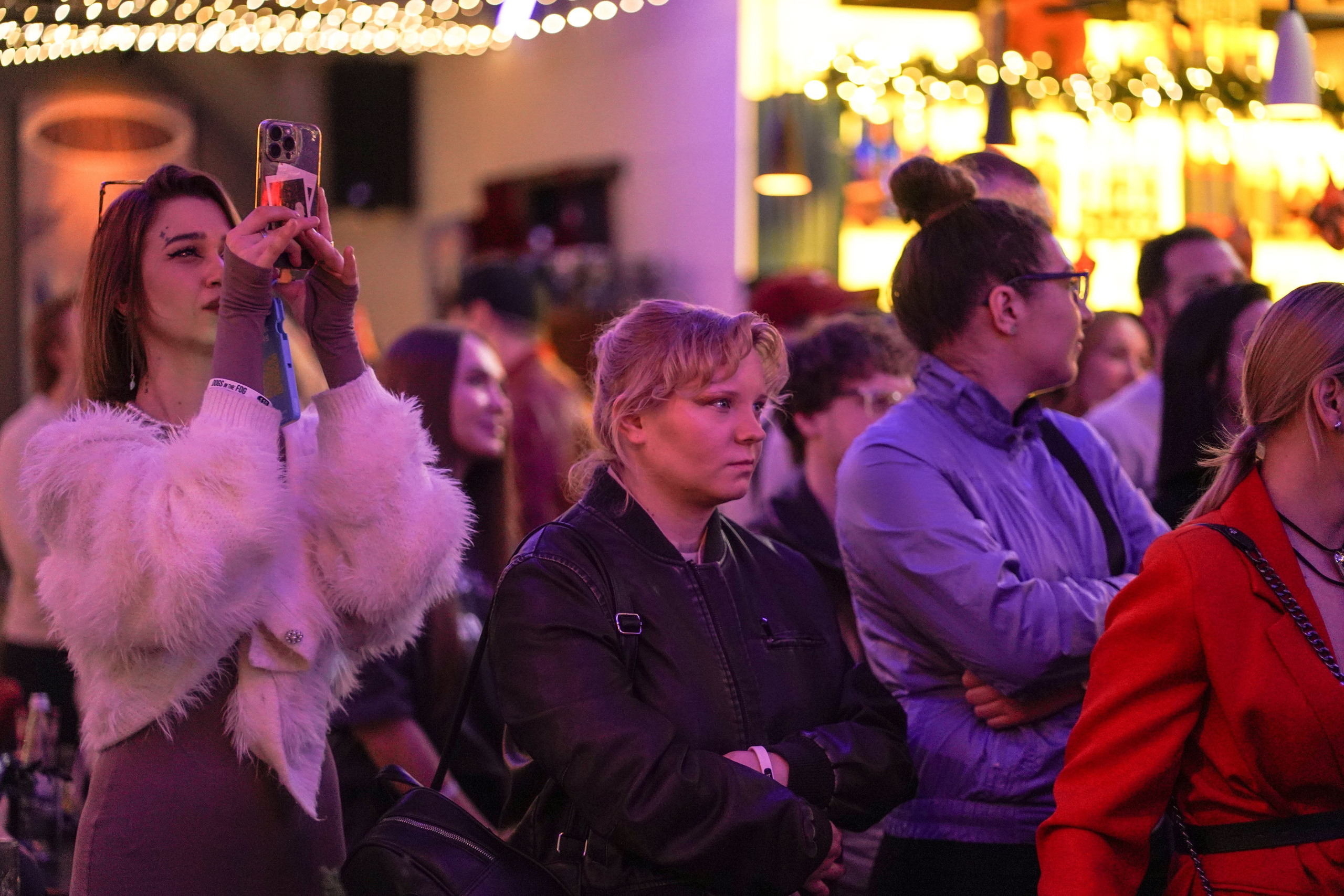 Бар Собаки в тумане. Фотограф