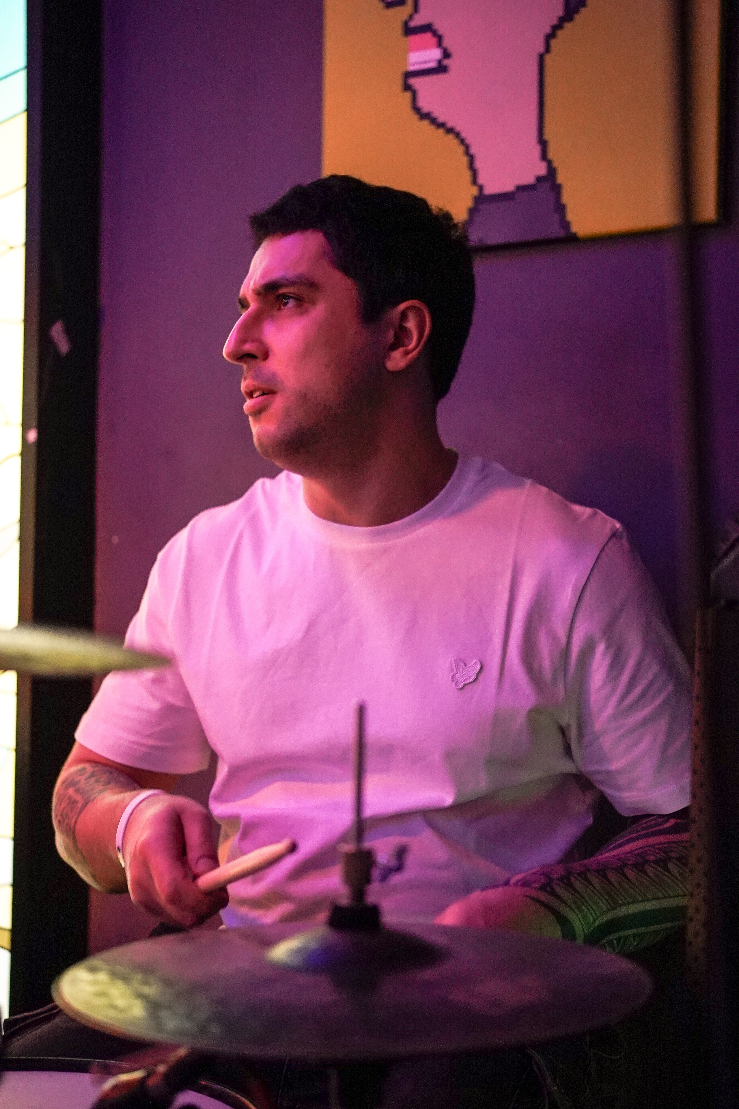 Бар Собаки в тумане. Фотограф