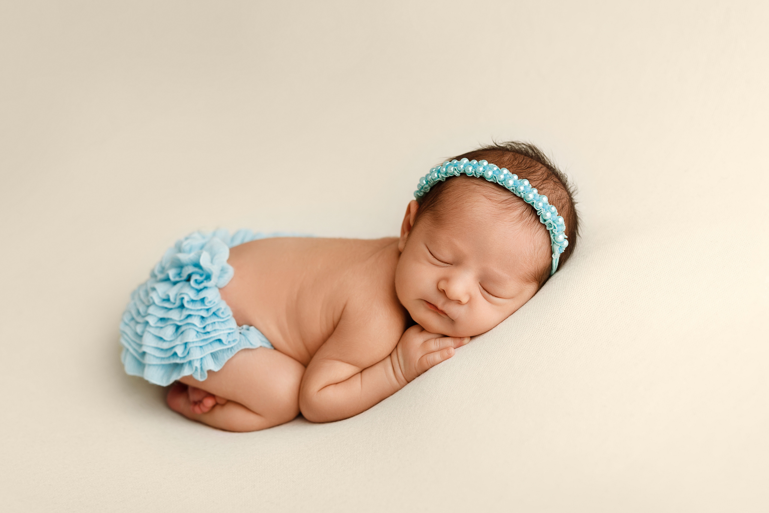 Фотосессия малыша Екатеринбург. Фотосессия новорождённого Екатеринбург. Фотограф newborn Екатеринбург. Фотограф новорожденных Екатеринбург. Фотограф Екатеринбург. Фотосессия Екатеринбург. Фотосессия под ключ Екатеринбург 