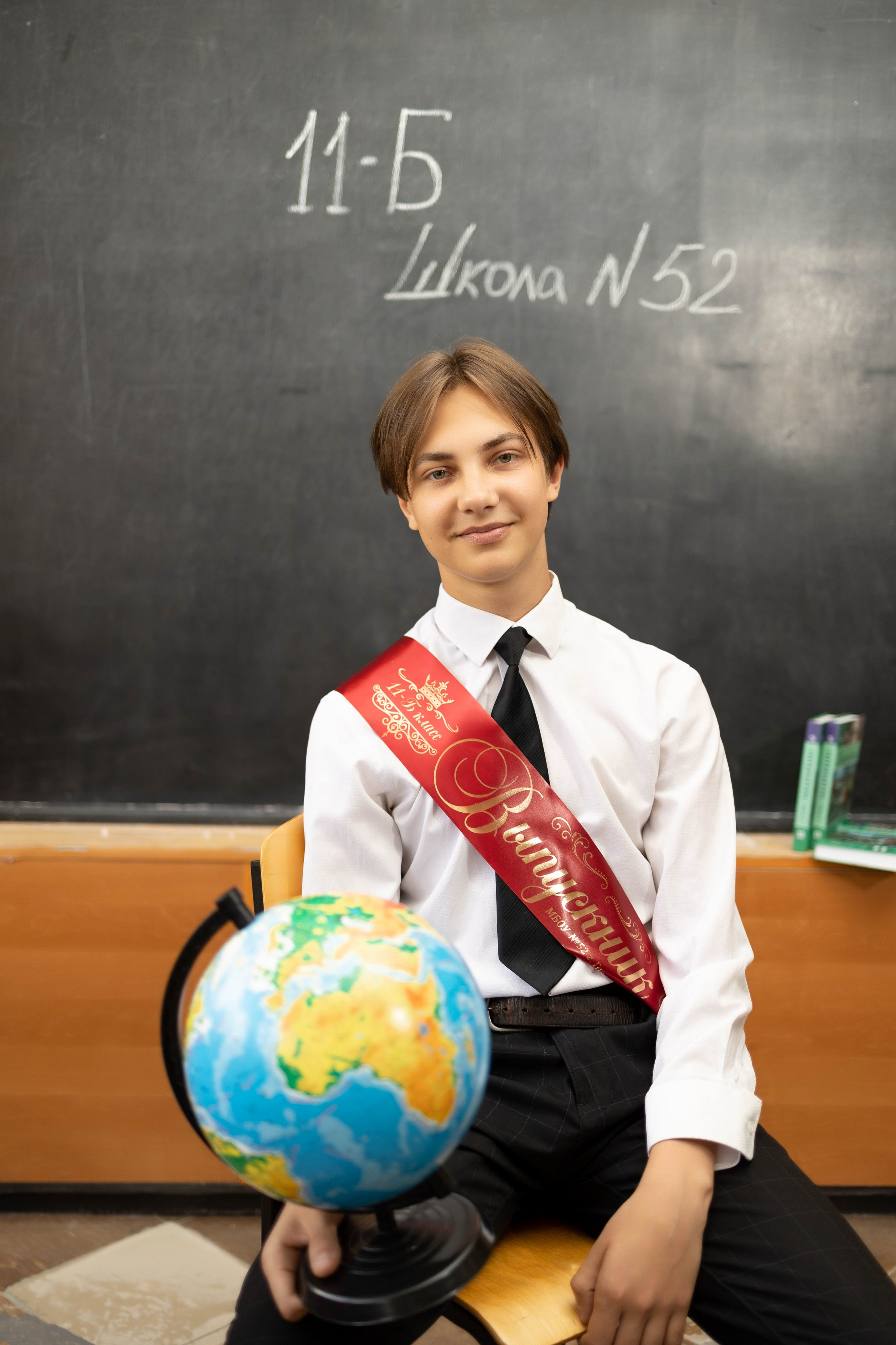 Школа № 52. 11 класс. Фотограф Донецк. Горловка. ДНР. Севастополь