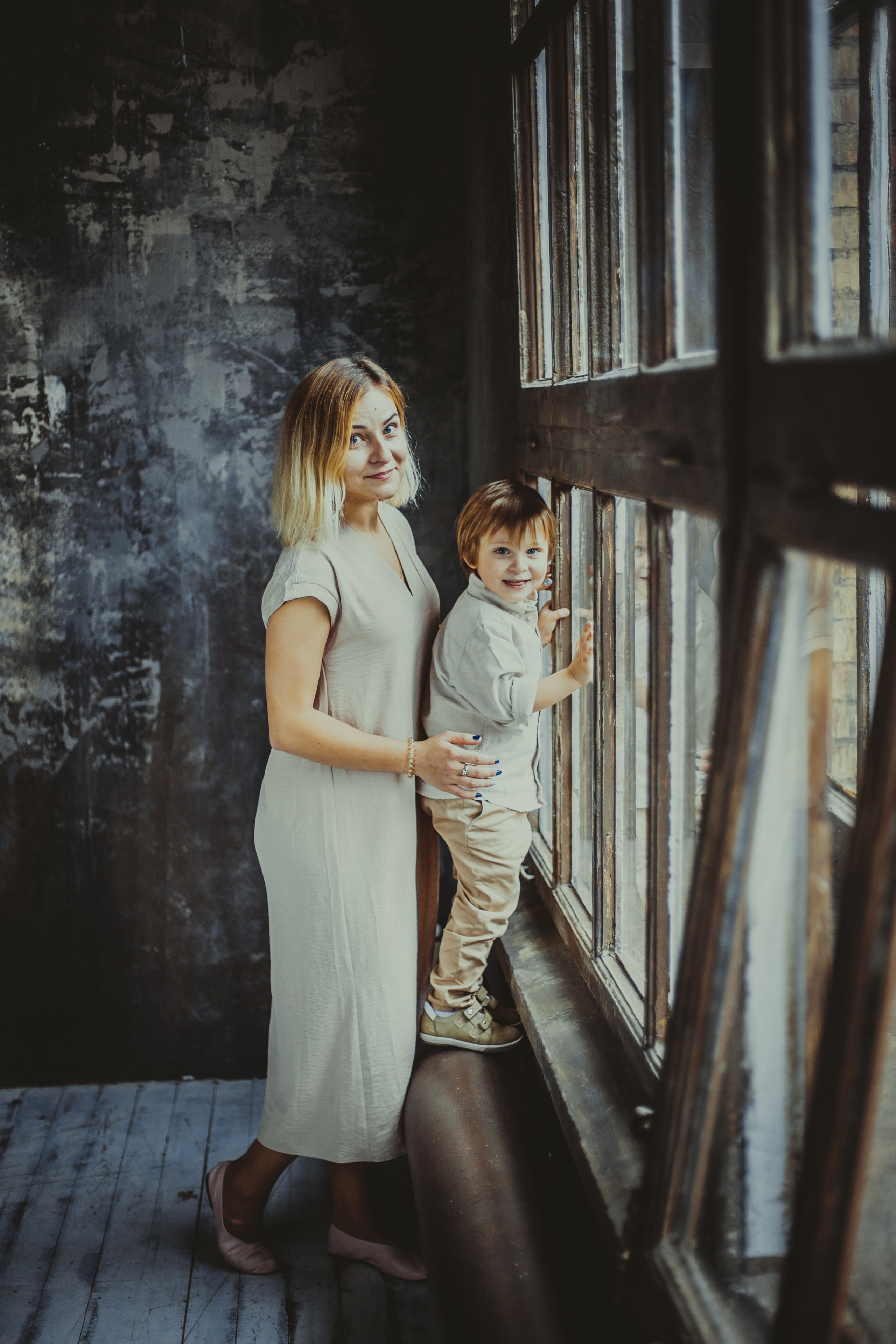 Фотосессия мамы с маленьким сыном в студии Москва. Детский, свадебный и семейный фотограф Юлия Курбатова, Санкт-Петербург