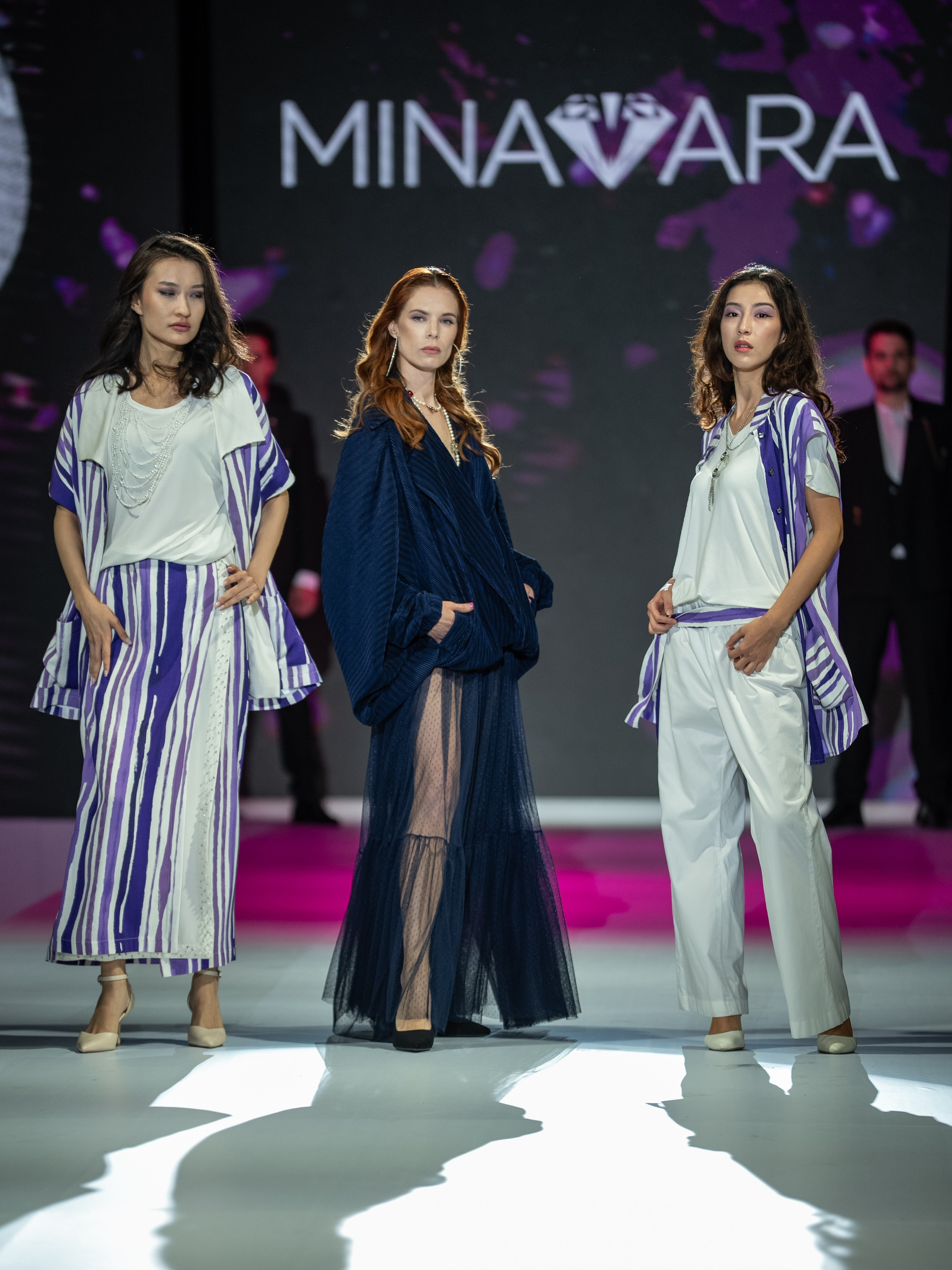 Eurasia Fashion Week Minavara. Сайт Алматинского НЮ АРТ, будуар и фэшн фотографа Дениса Карпенко