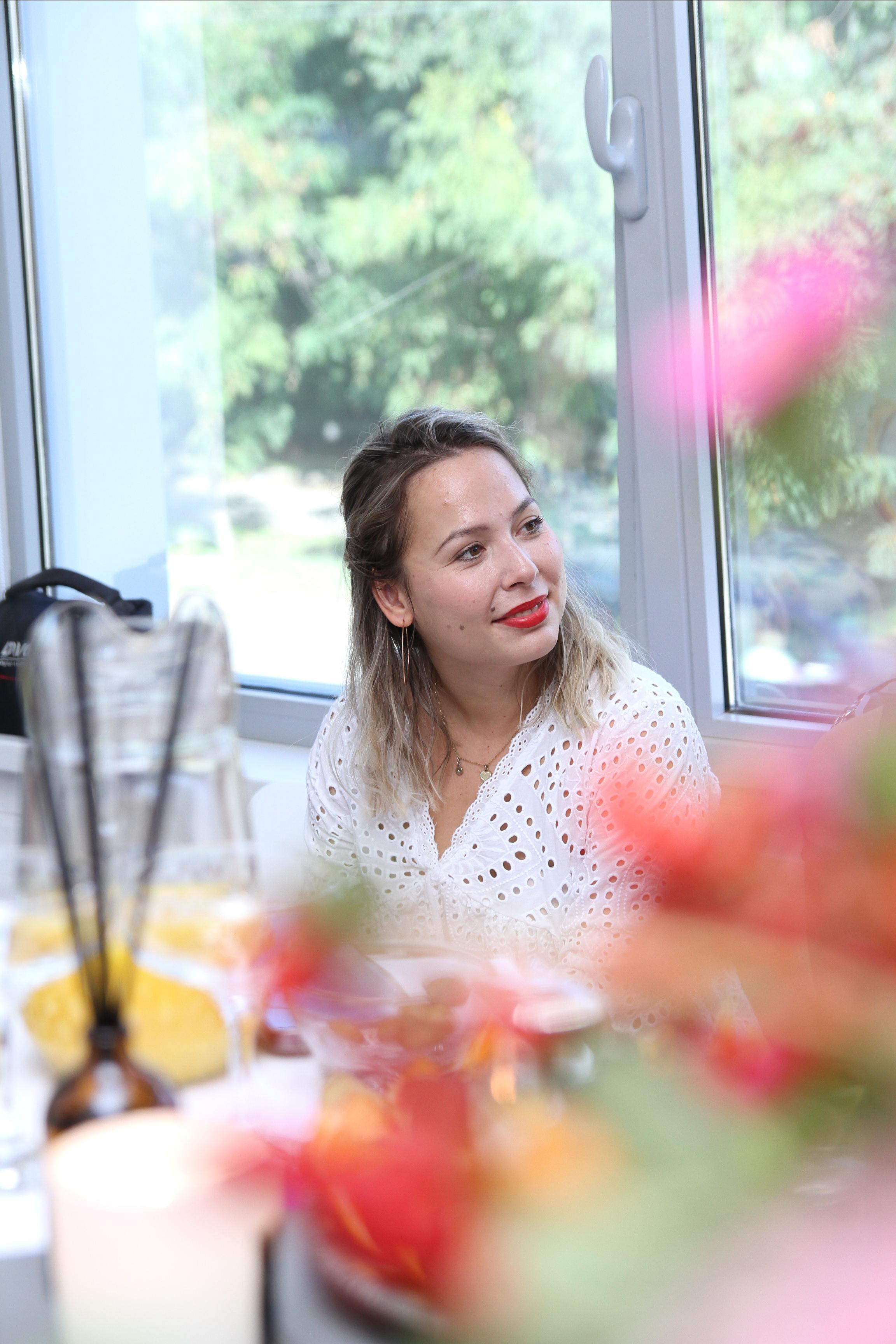 CASPIAN COSMOLOGY CLINIC. Mr RE Photography