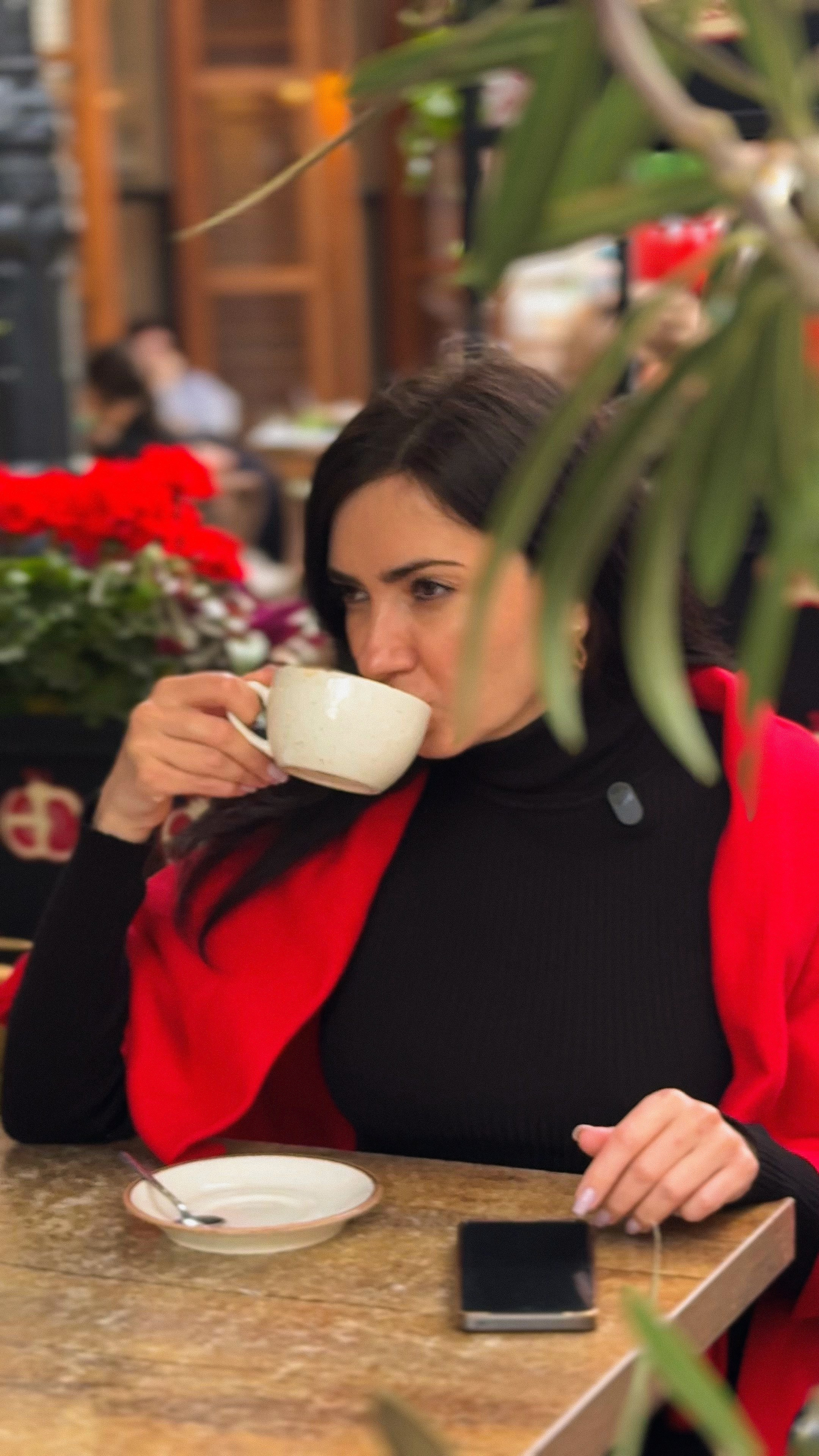 ЕЛЕНА. Мобильный фотограф рилсмейкер в Ростове-на-Дону Пипаш Екатерина
