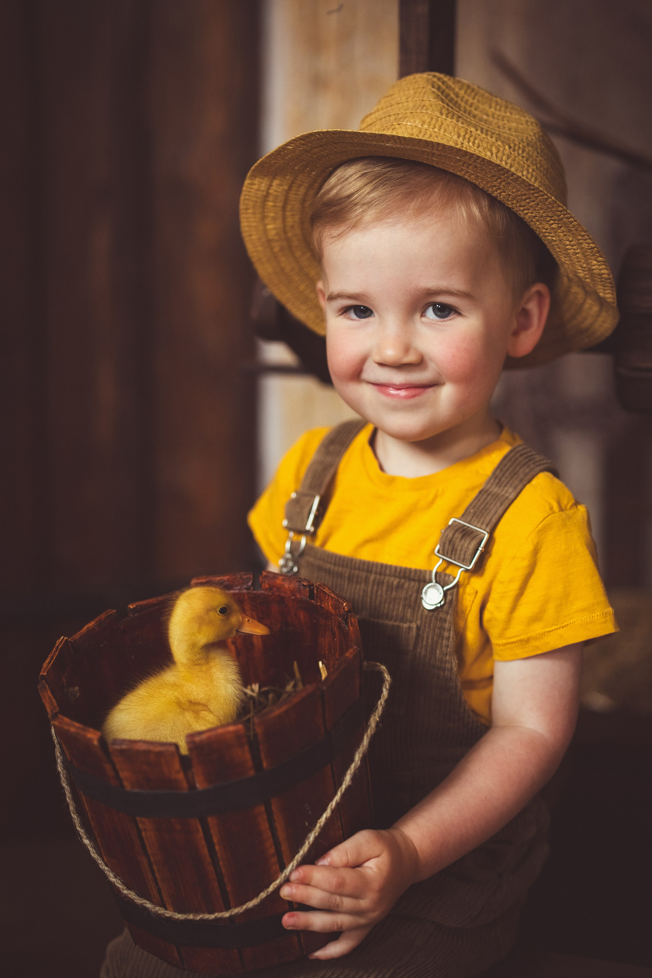 Пасхальный фотопроект с козочкой и утятами, в фотостудии «Эль» 2024 г. Семейный и детский фотограф в Краснодаре Анна Трашкова