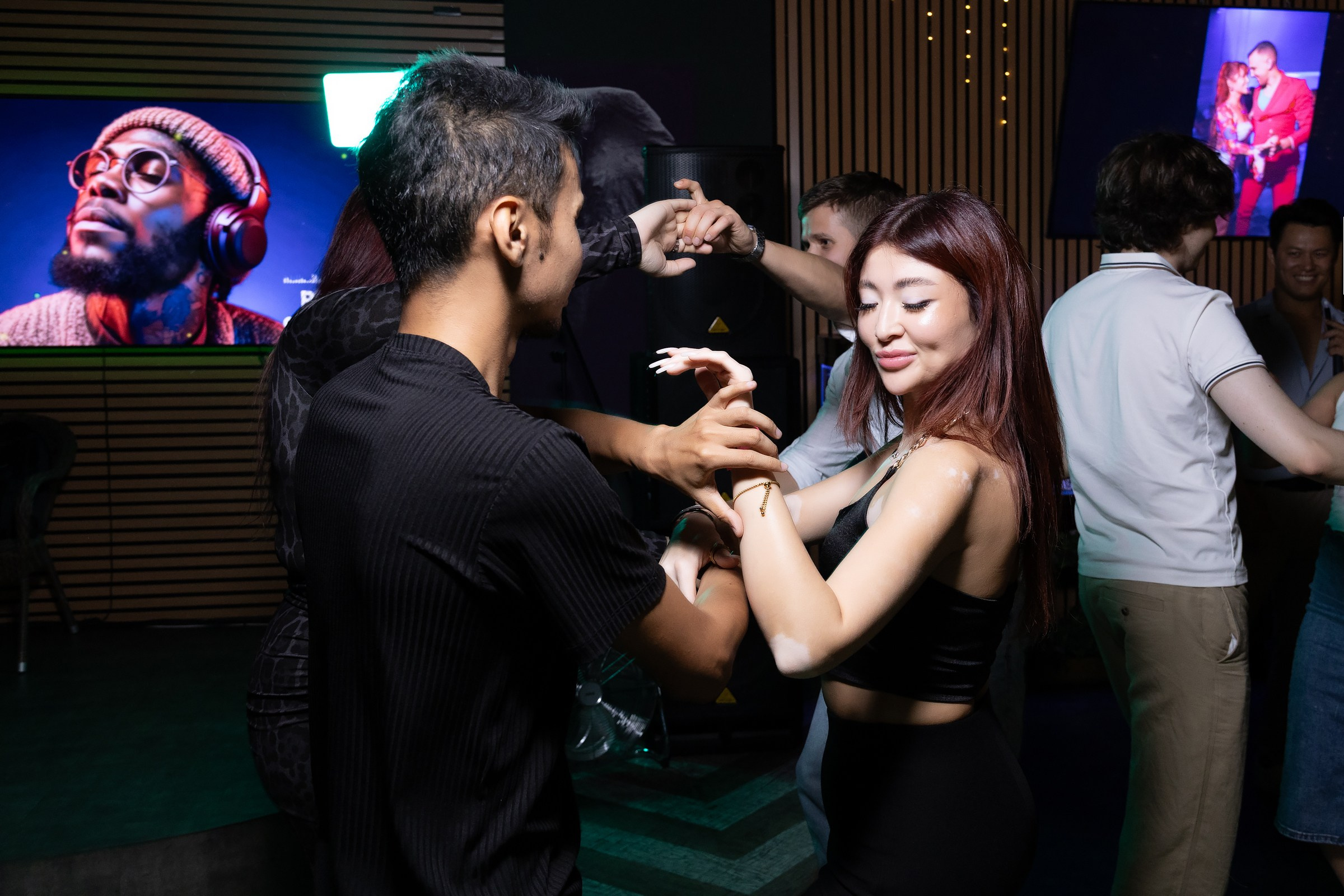 Bachata party by One Flick. Репортажный фотограф в Алматы Каюпов Сержан