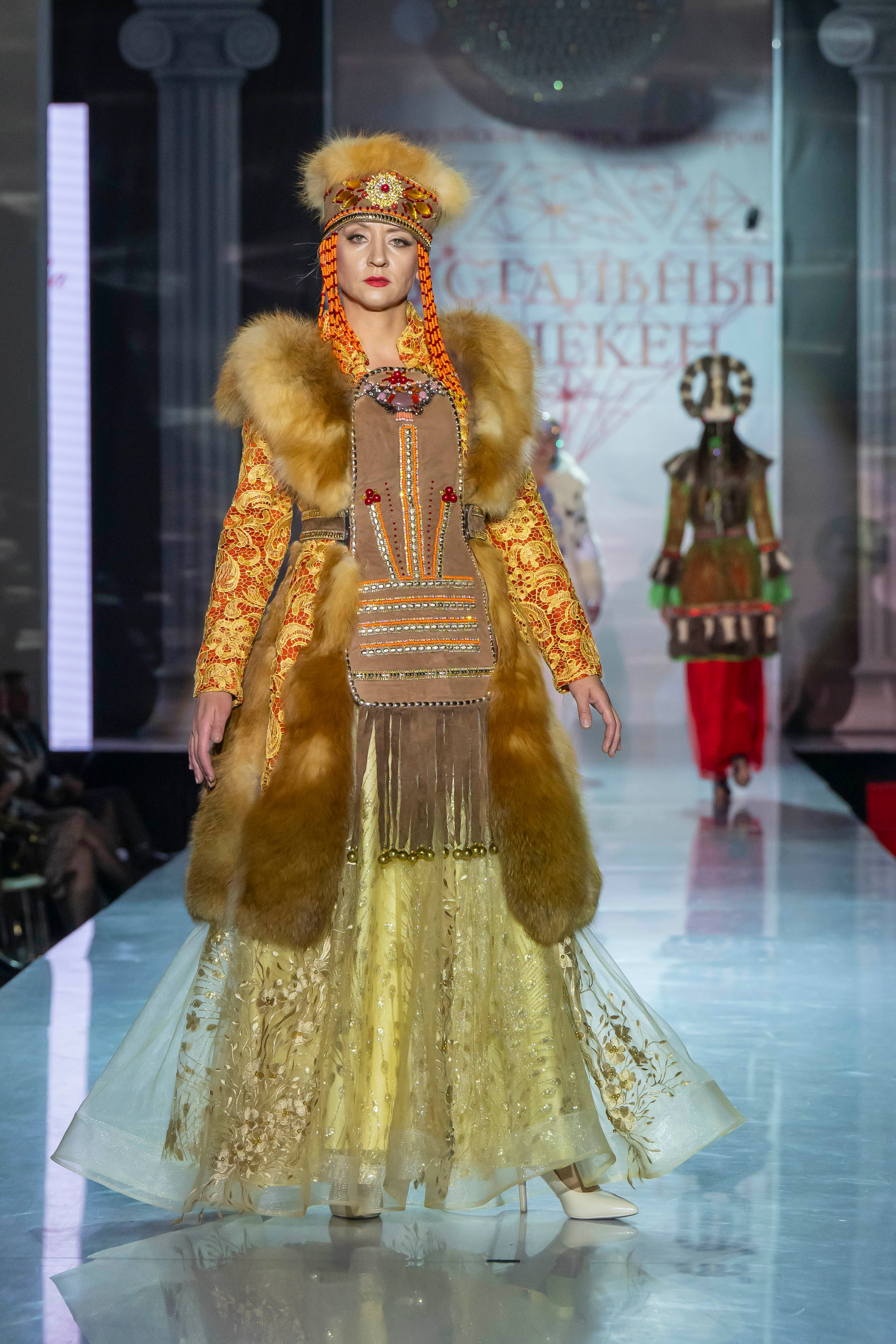 Конкурс дизайнеров «Хрустальный манекен». Фотограф для модных показов. Fashion фотограф. Неделя моды в Москве. Неделя моды в Екатеринбурге