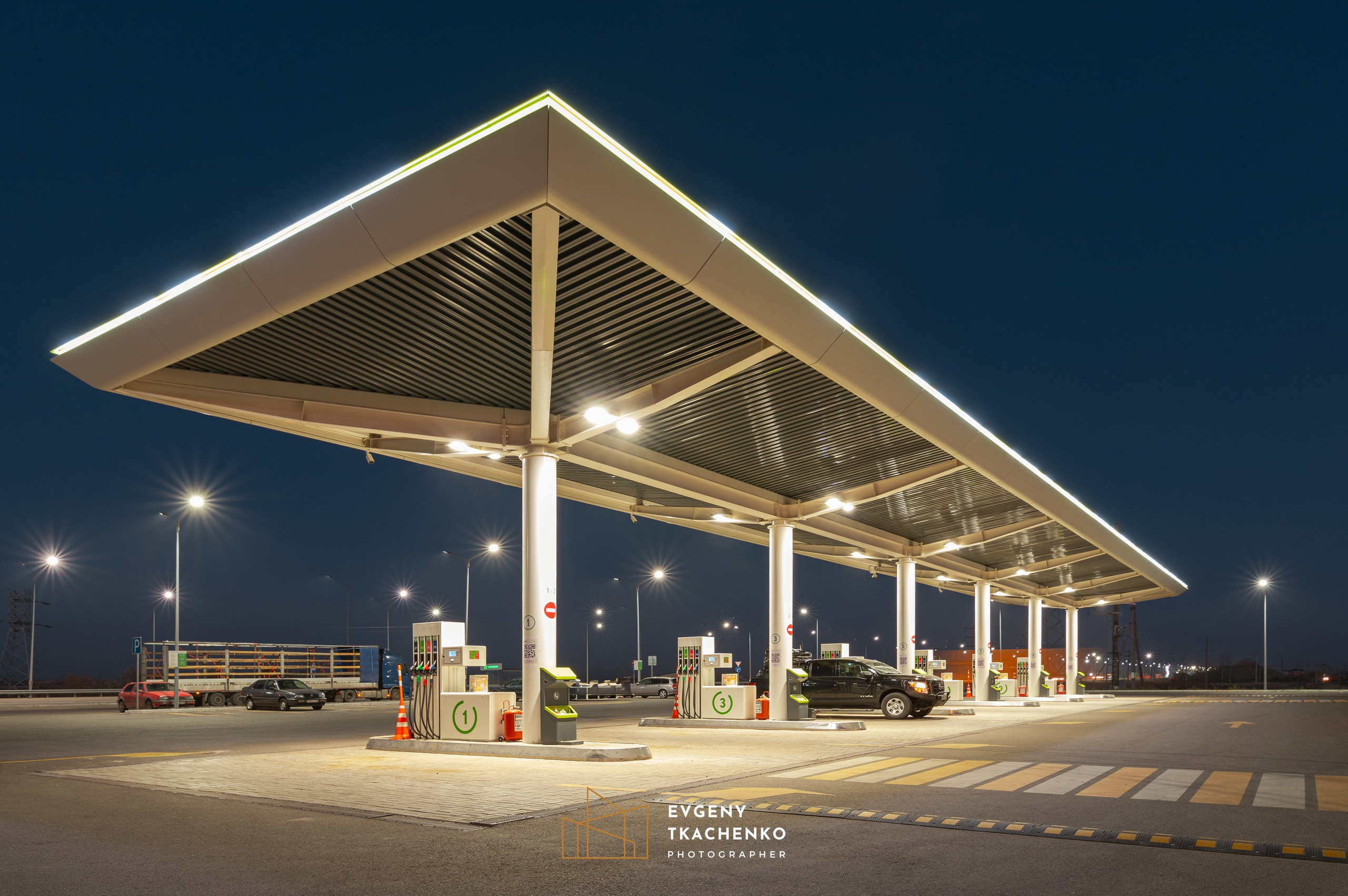 АЗС Compass. Архитектурный и интерьерный фотограф в Казахстане