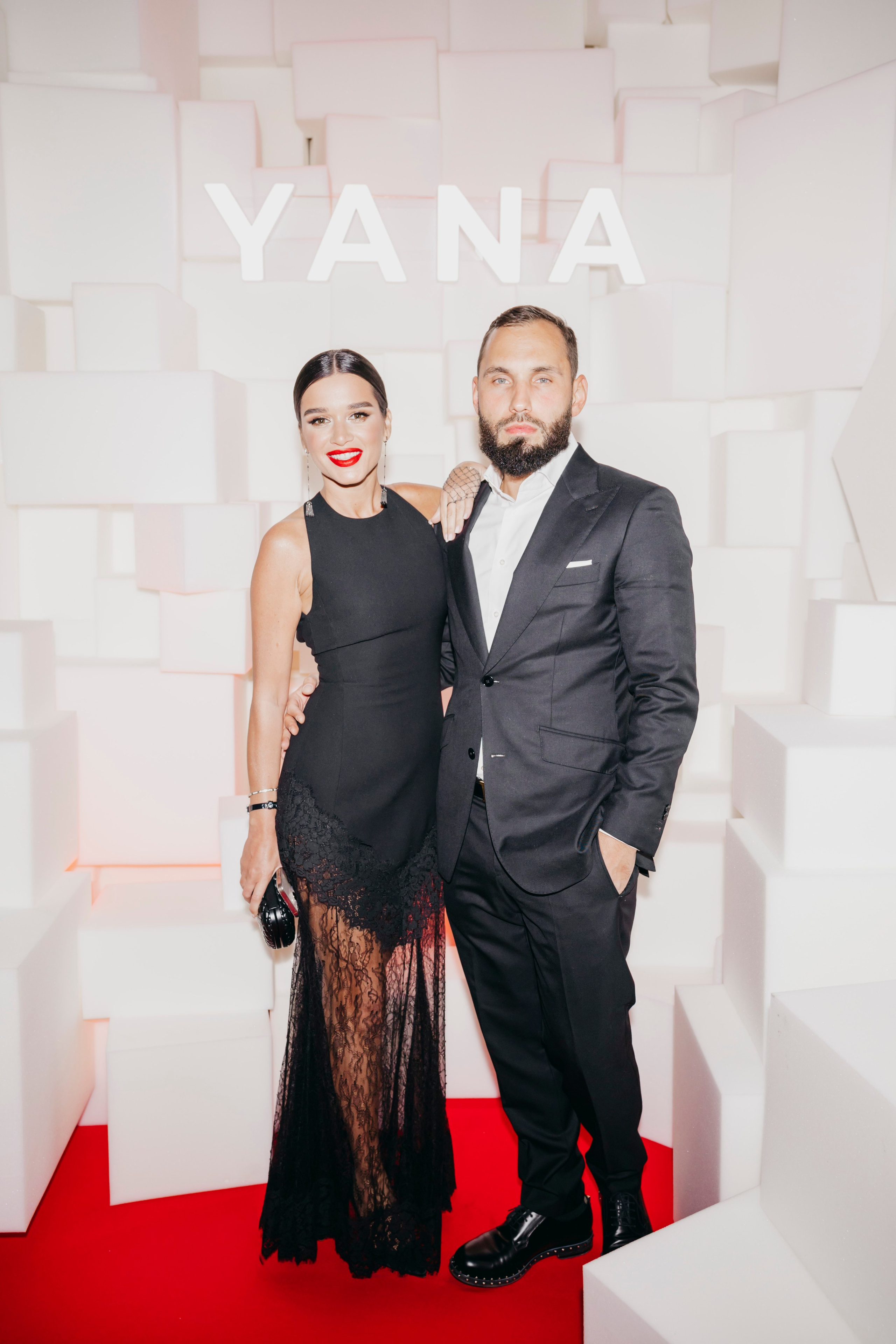 Ксения Бородина и Николай Сердюков на Снежном коктейле Яны Раскаваловой