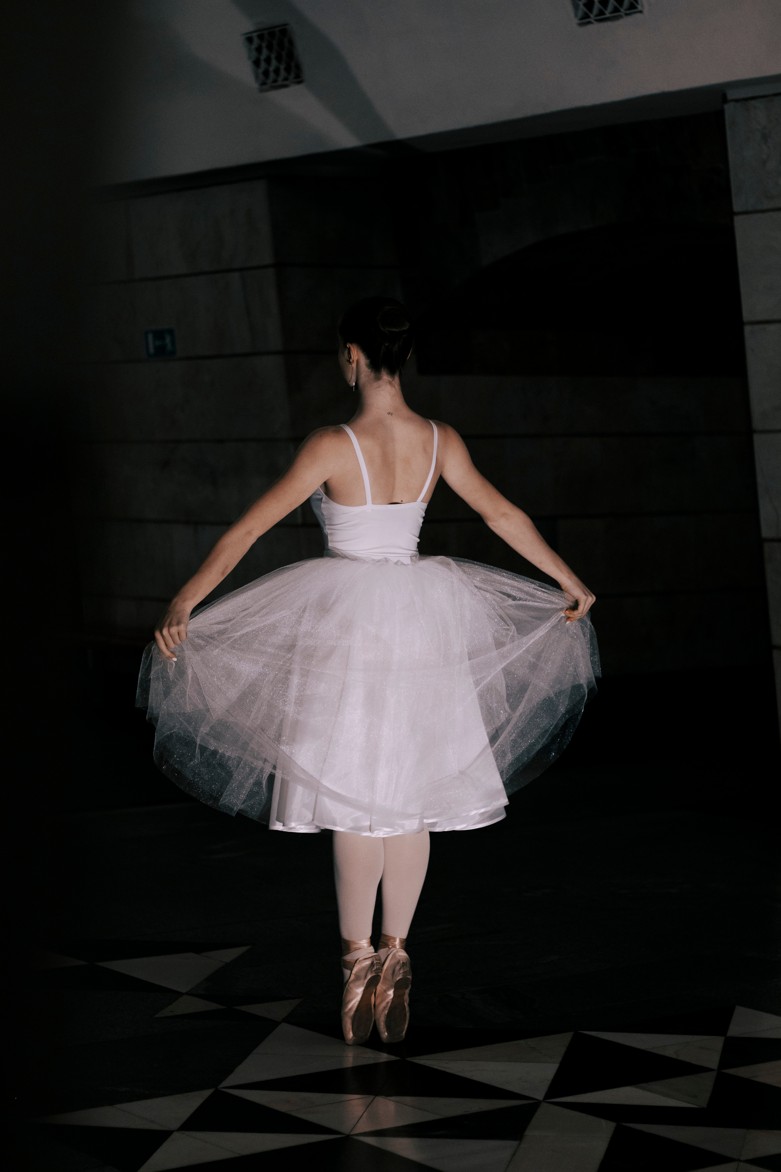 Поездами к тебе. 